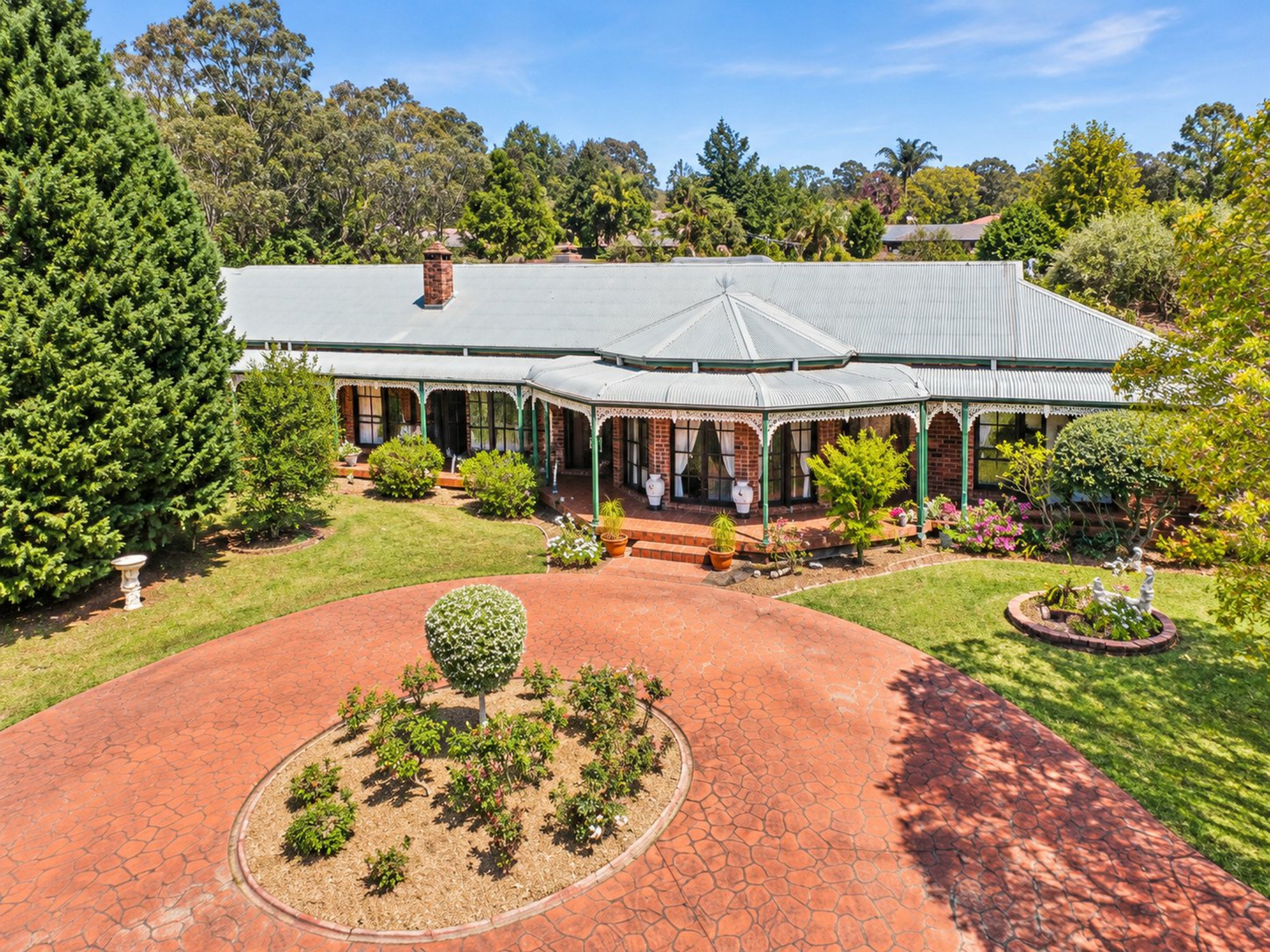 19 Ben Lomond Road — photo from LJ Hooker Minto
