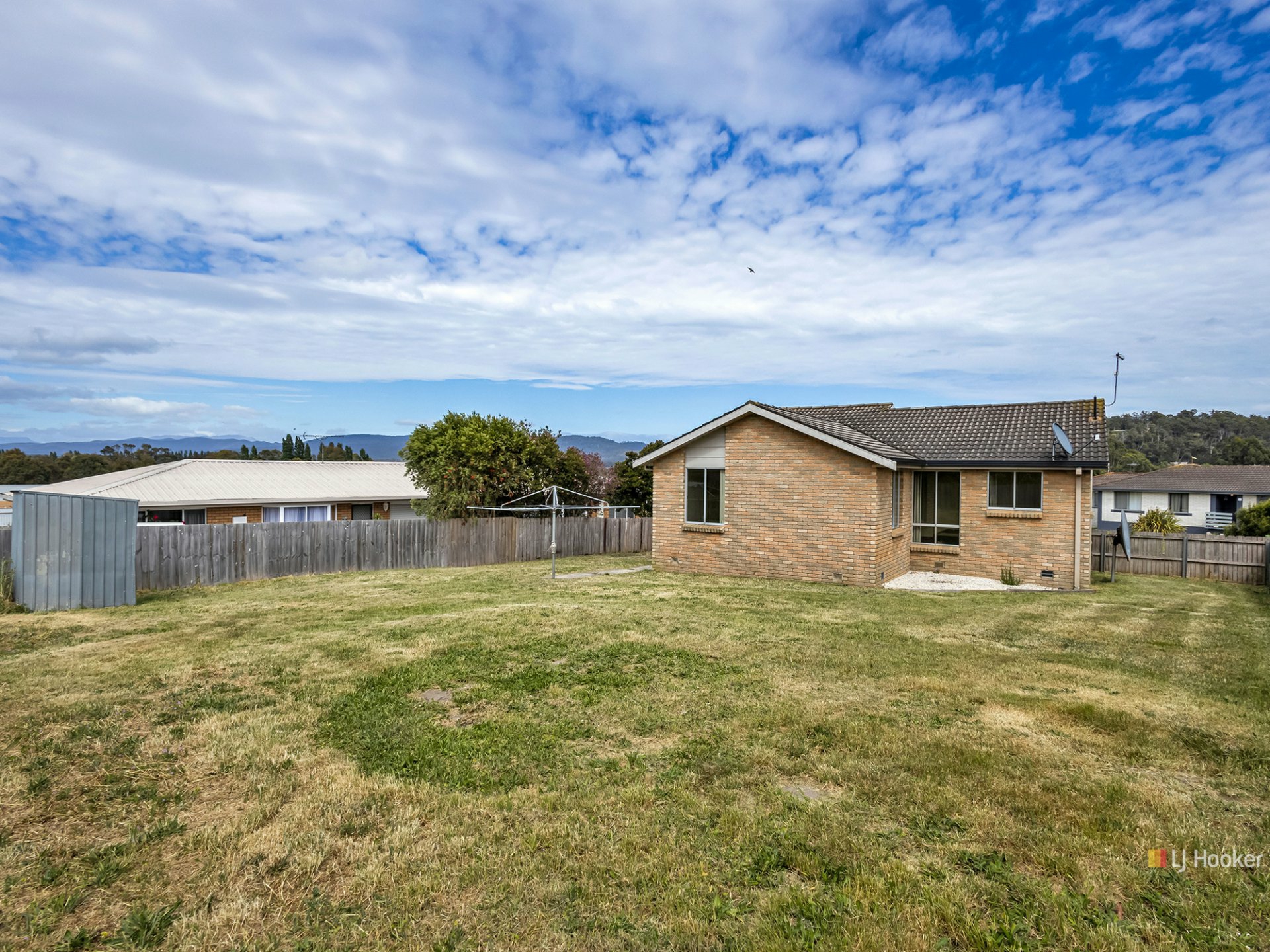 6 Fairlie Street, LATROBE