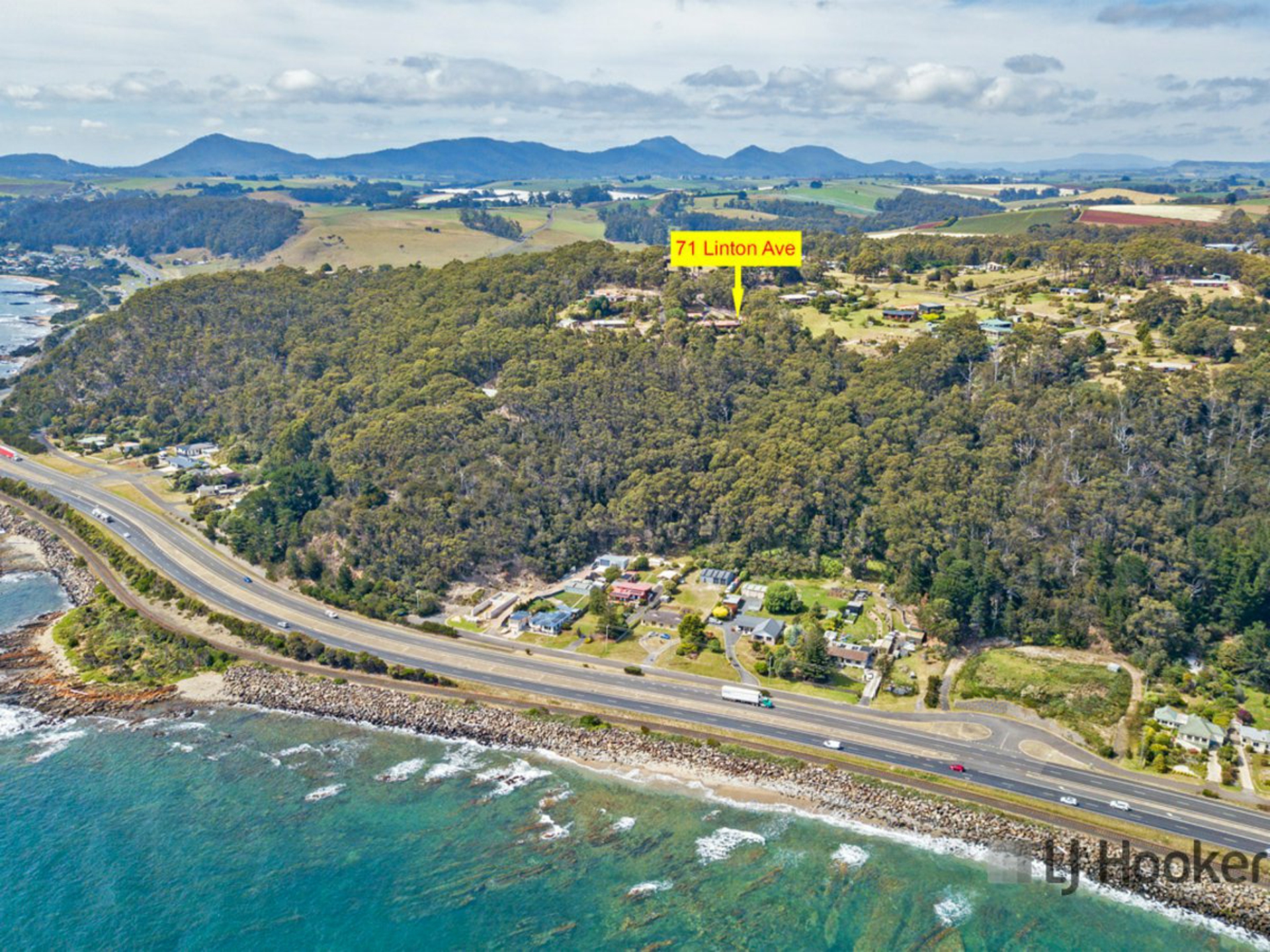 71 Linton Avenue, HEYBRIDGE