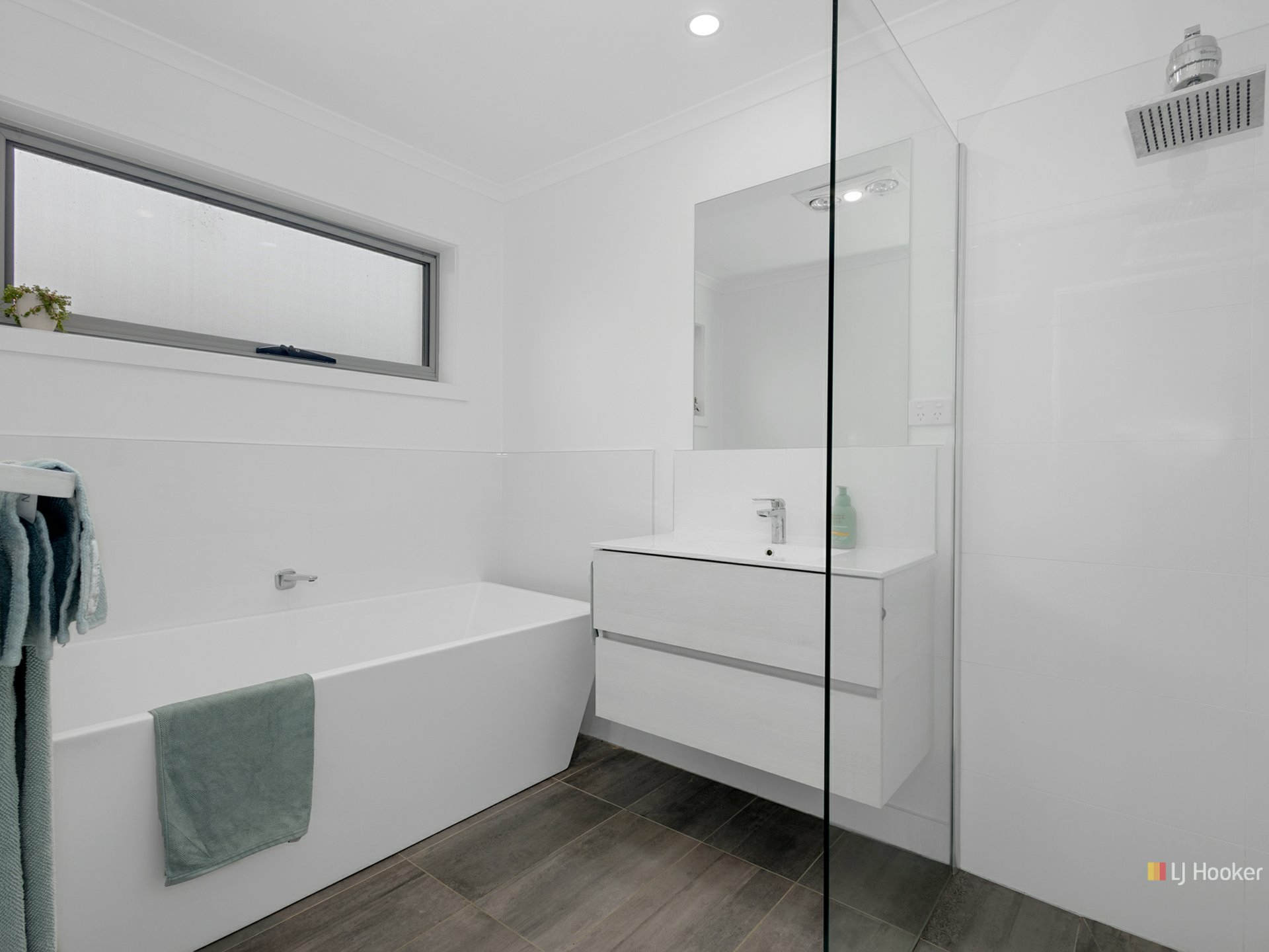 Unit 4/74 Lewis Street, LATROBE