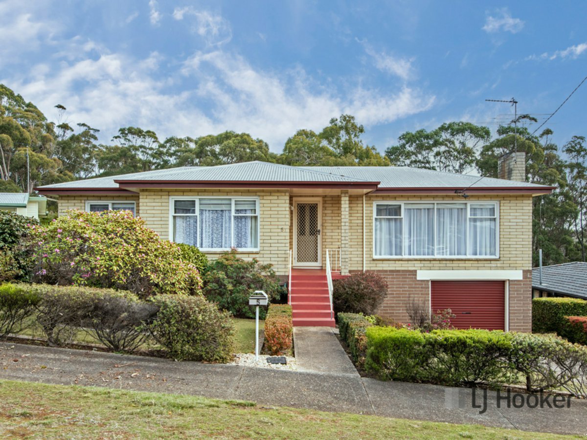 5 Pine Place, Devonport