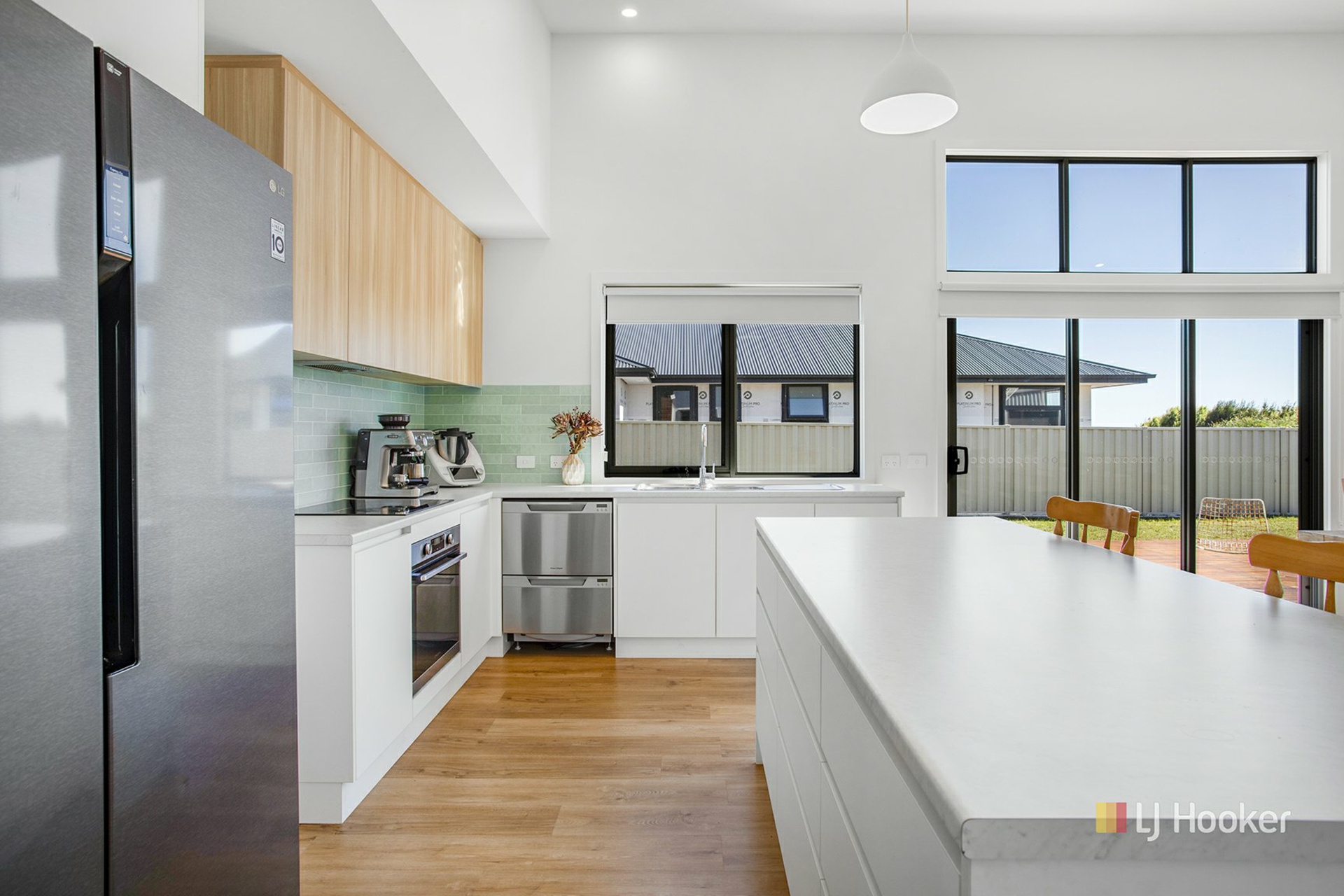 10 Beachrock View, EAST DEVONPORT
