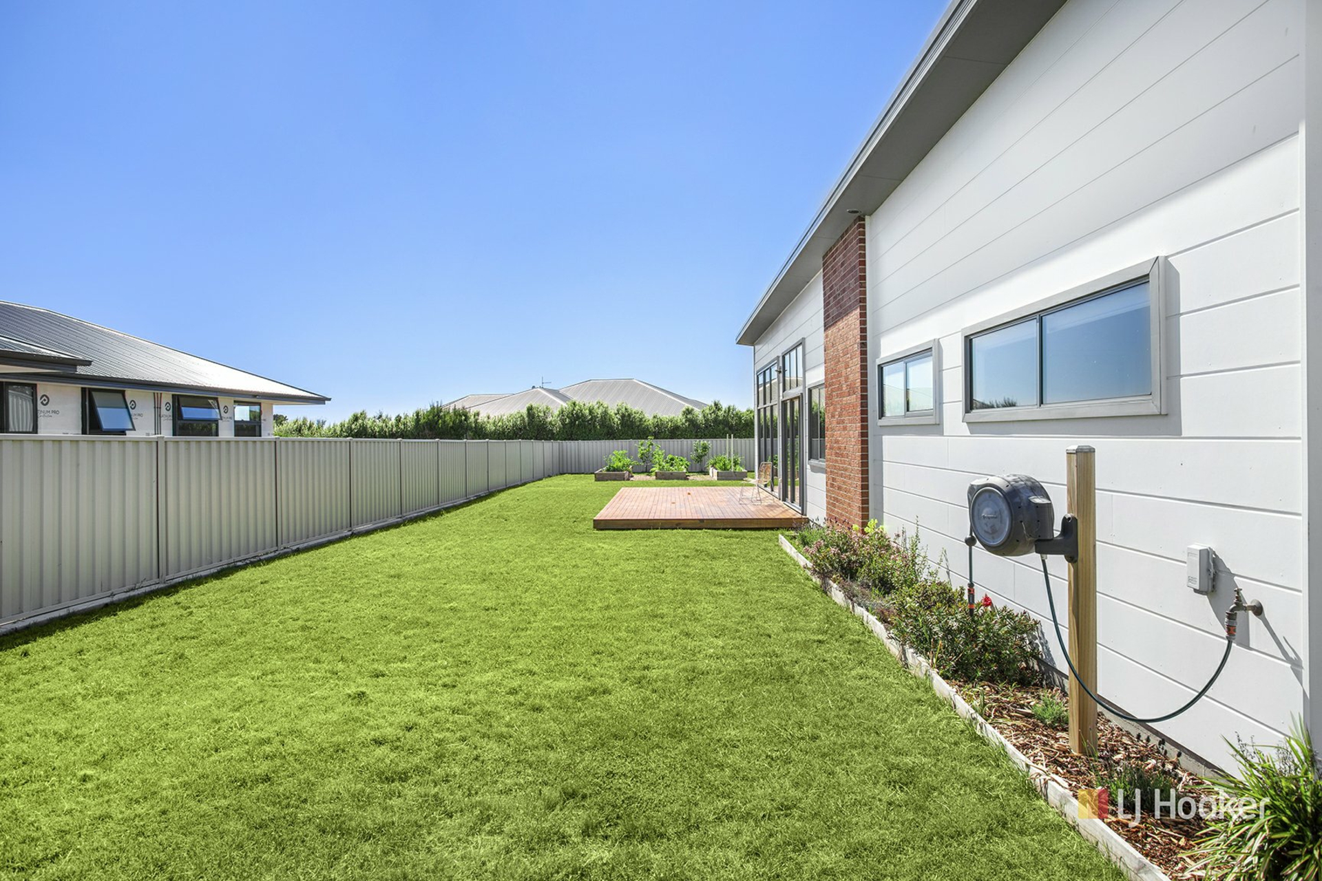 10 Beachrock View, EAST DEVONPORT