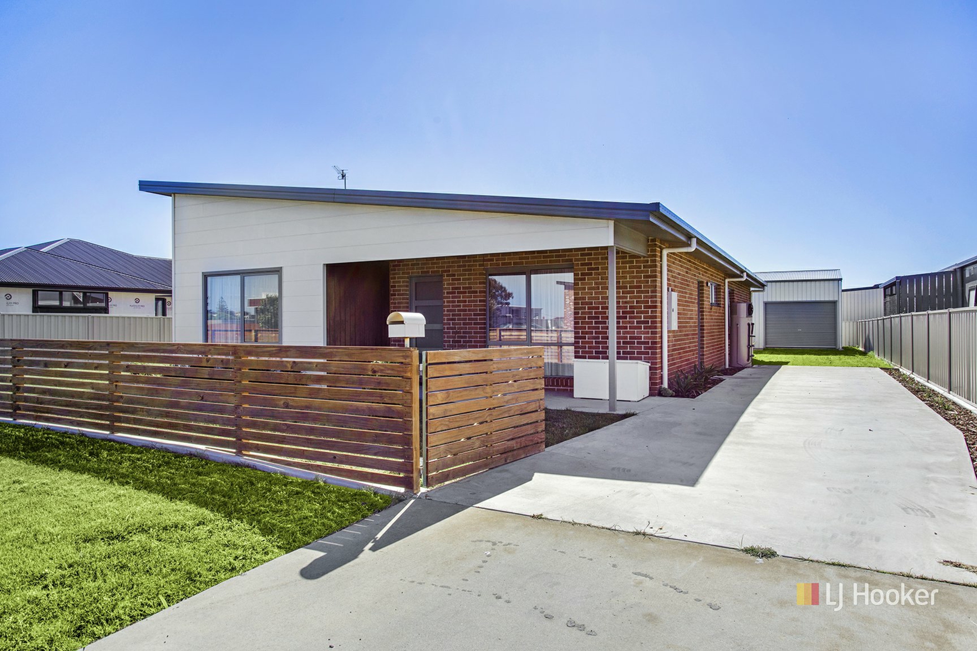 10 Beachrock View, EAST DEVONPORT