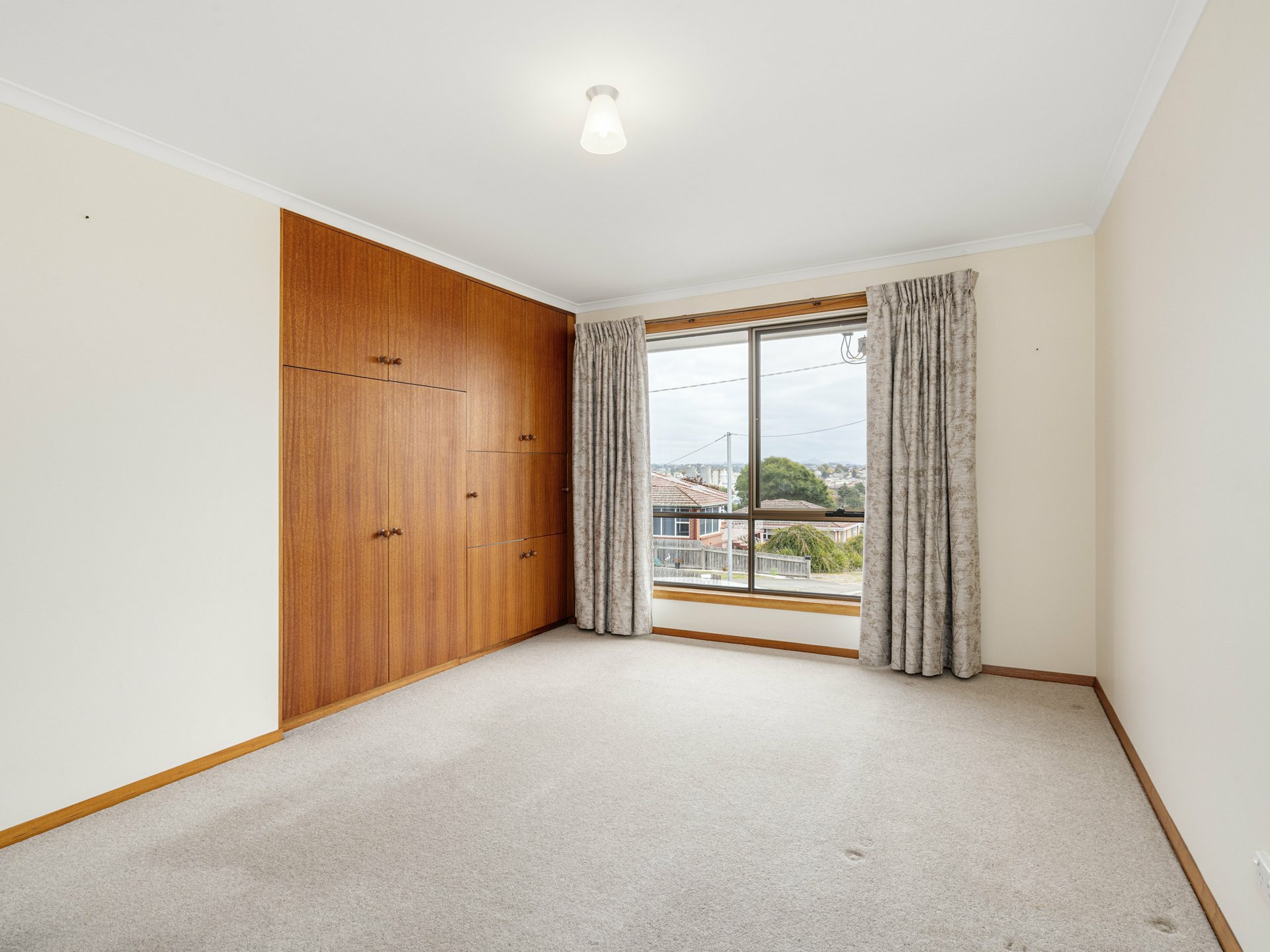 5 Princess Place, EAST DEVONPORT