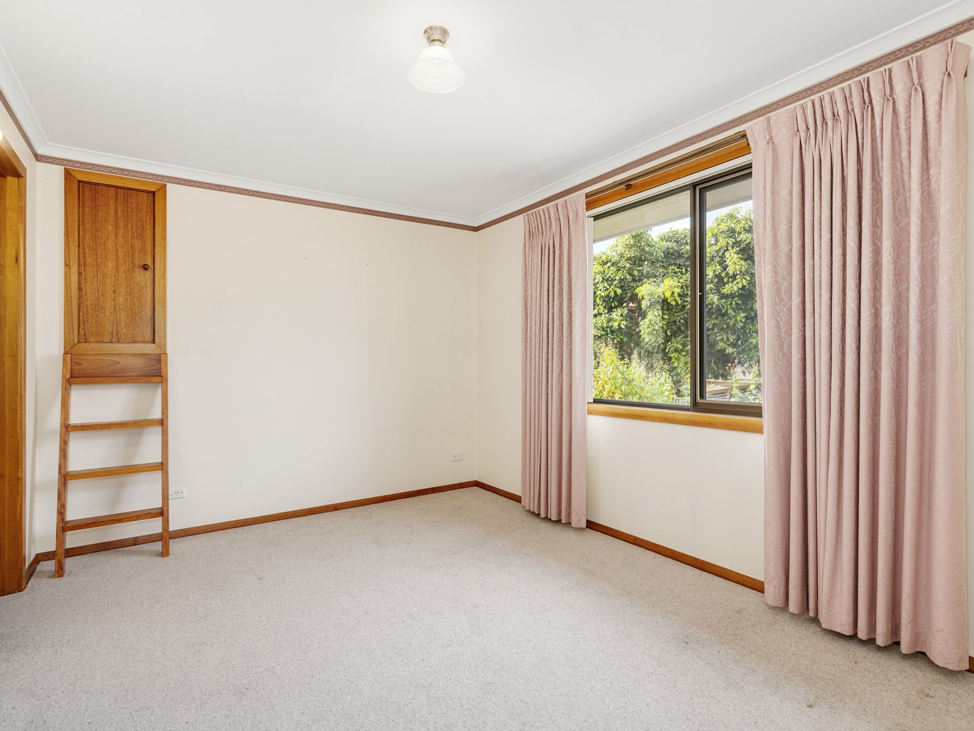 5 Princess Place, EAST DEVONPORT