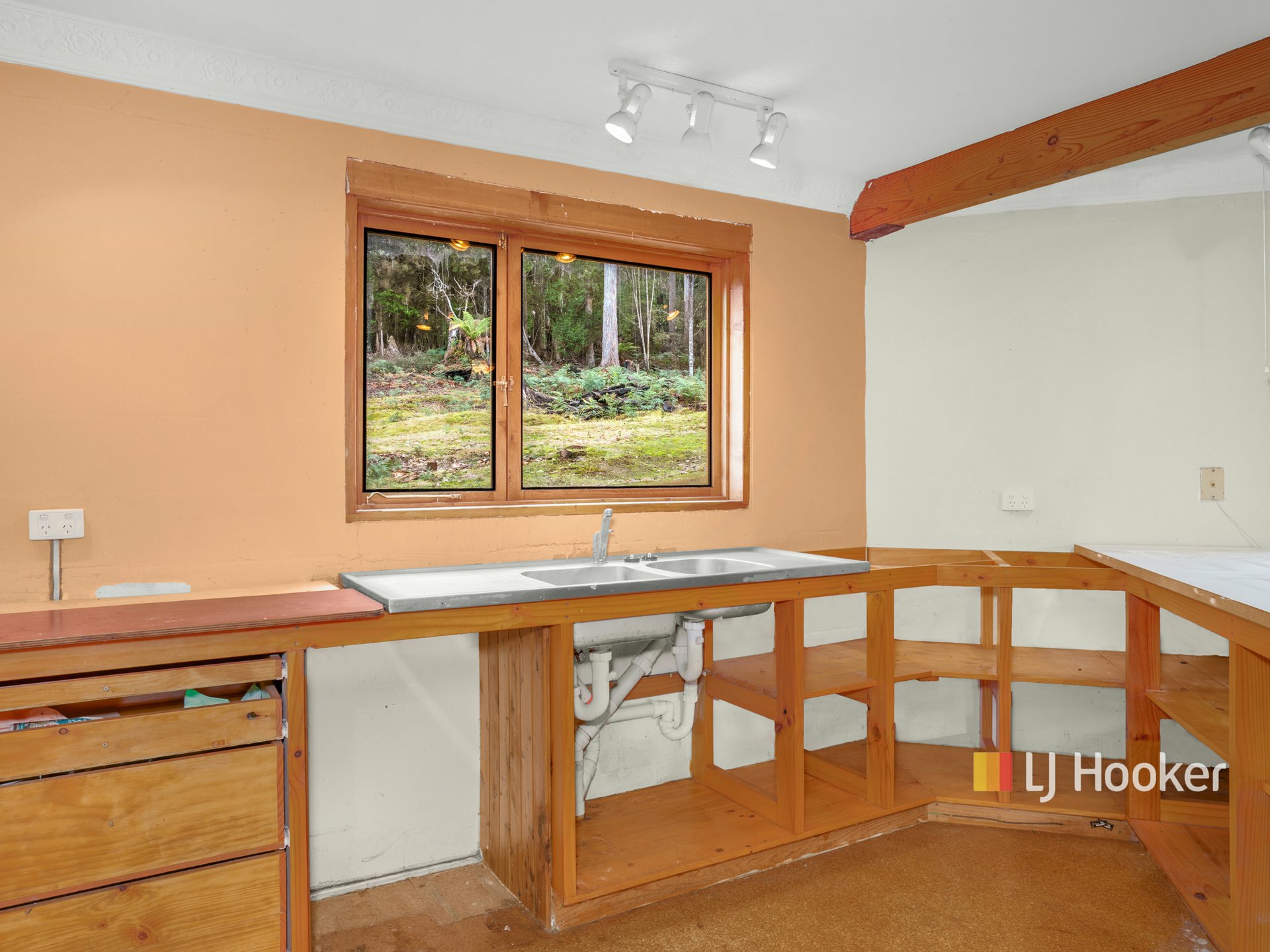 78 Cethana Road, CETHANA