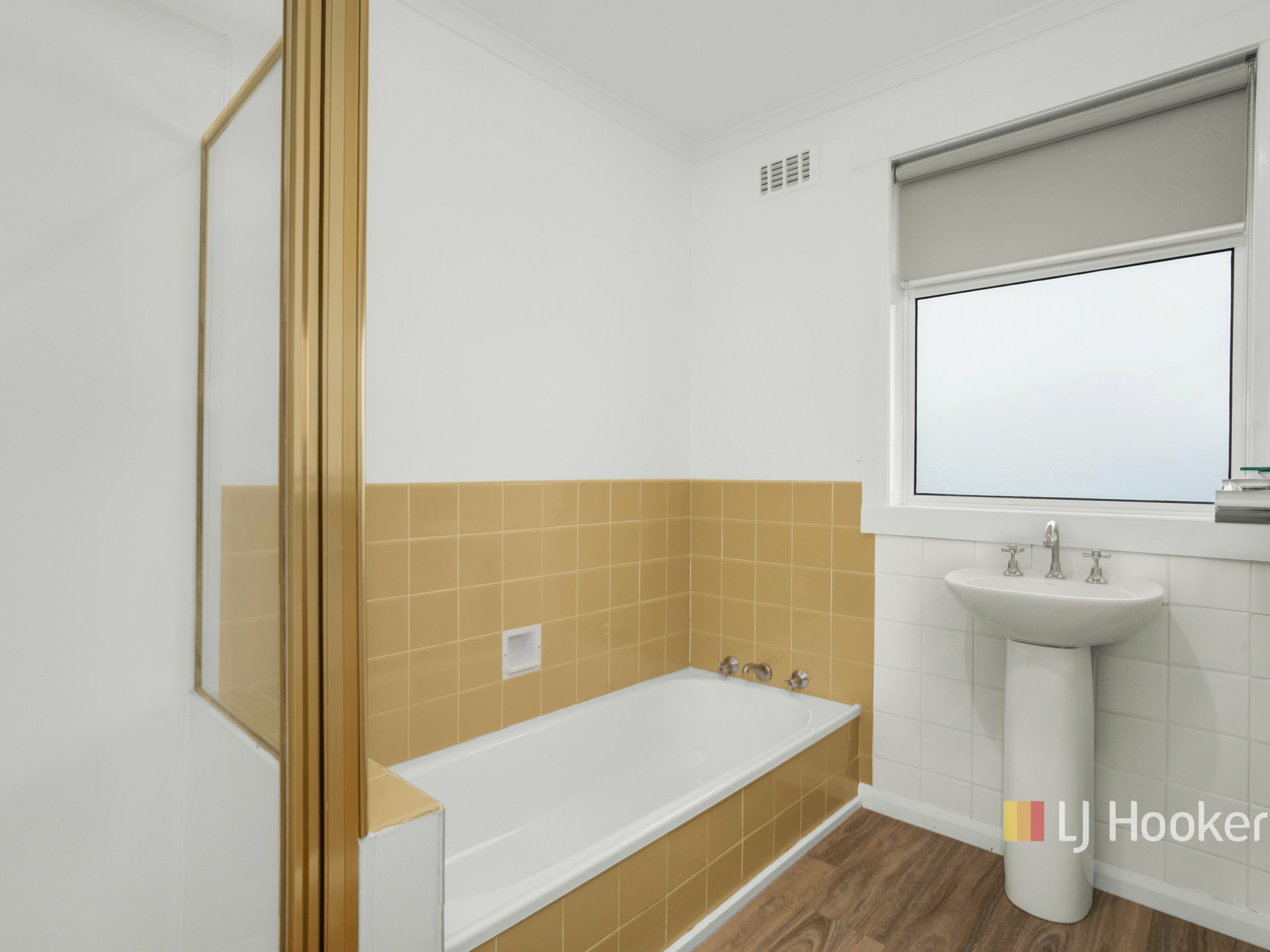 13 Birkdale Court — photo 9 of 10
