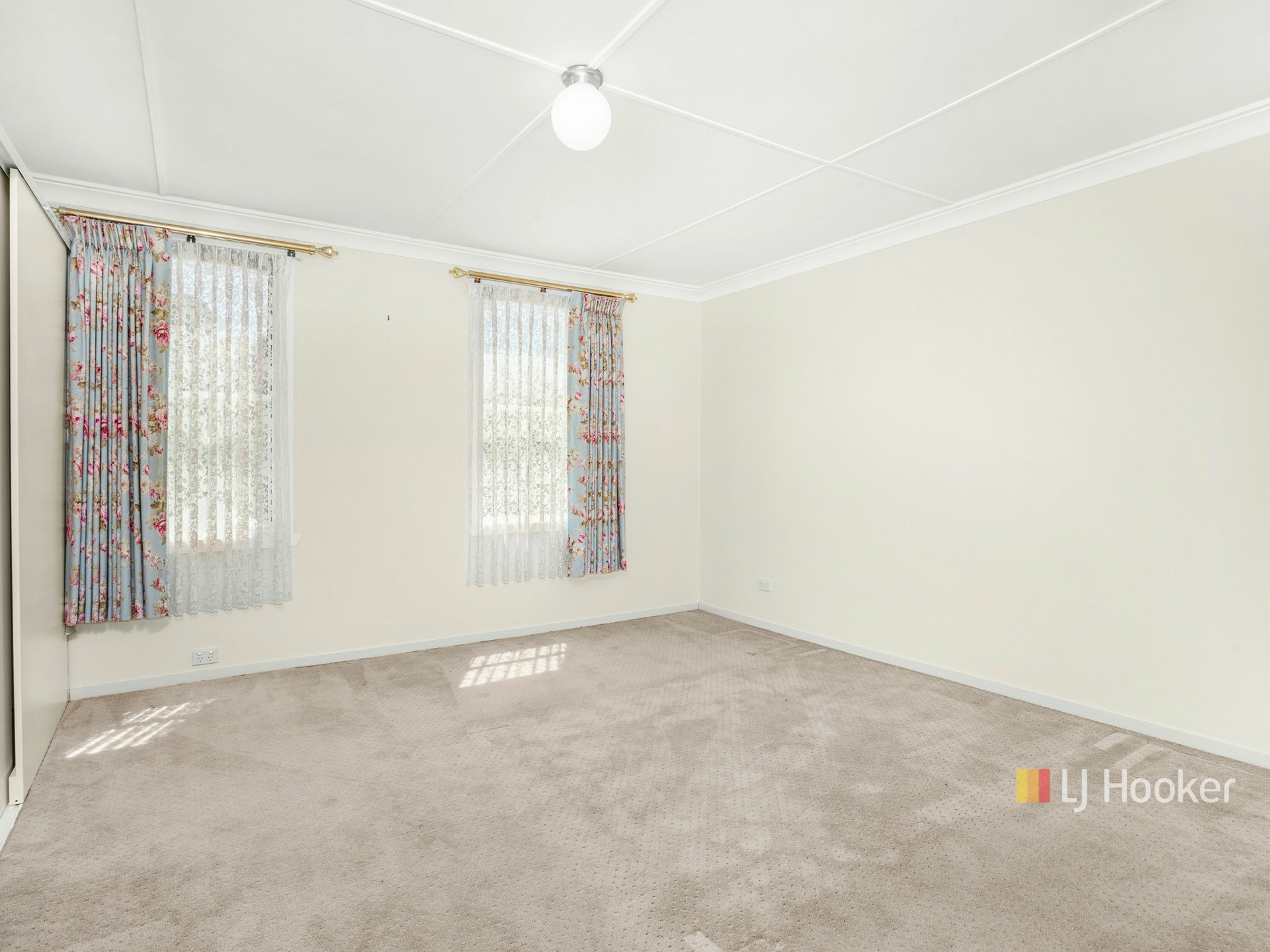 137 Gilbert Street — photo 13 of 22