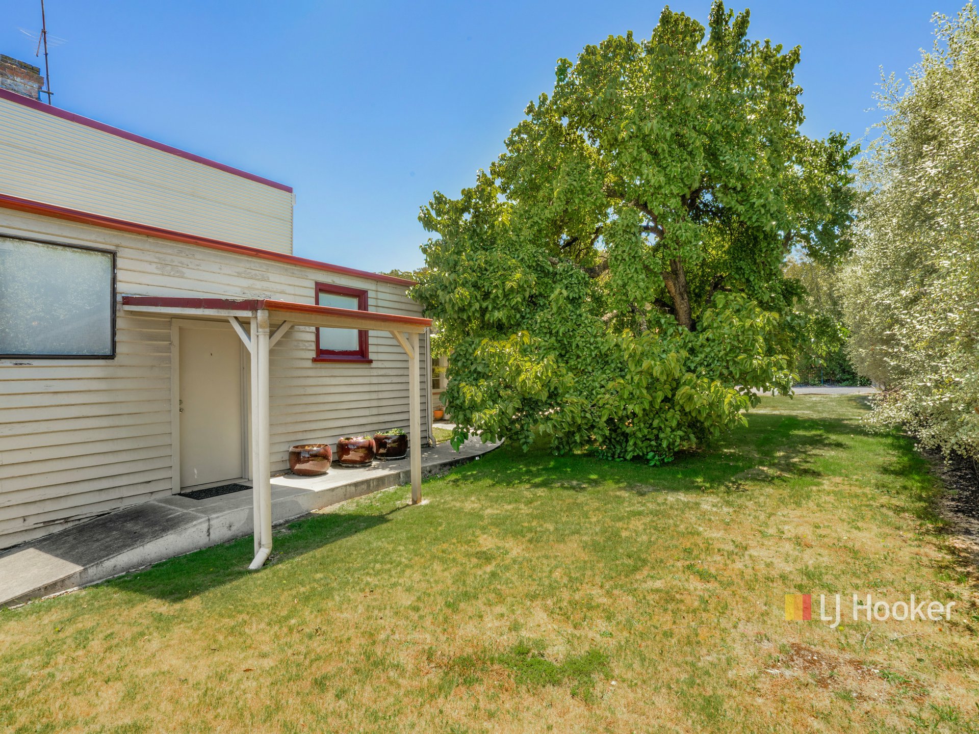 137 Gilbert Street — photo 16 of 22