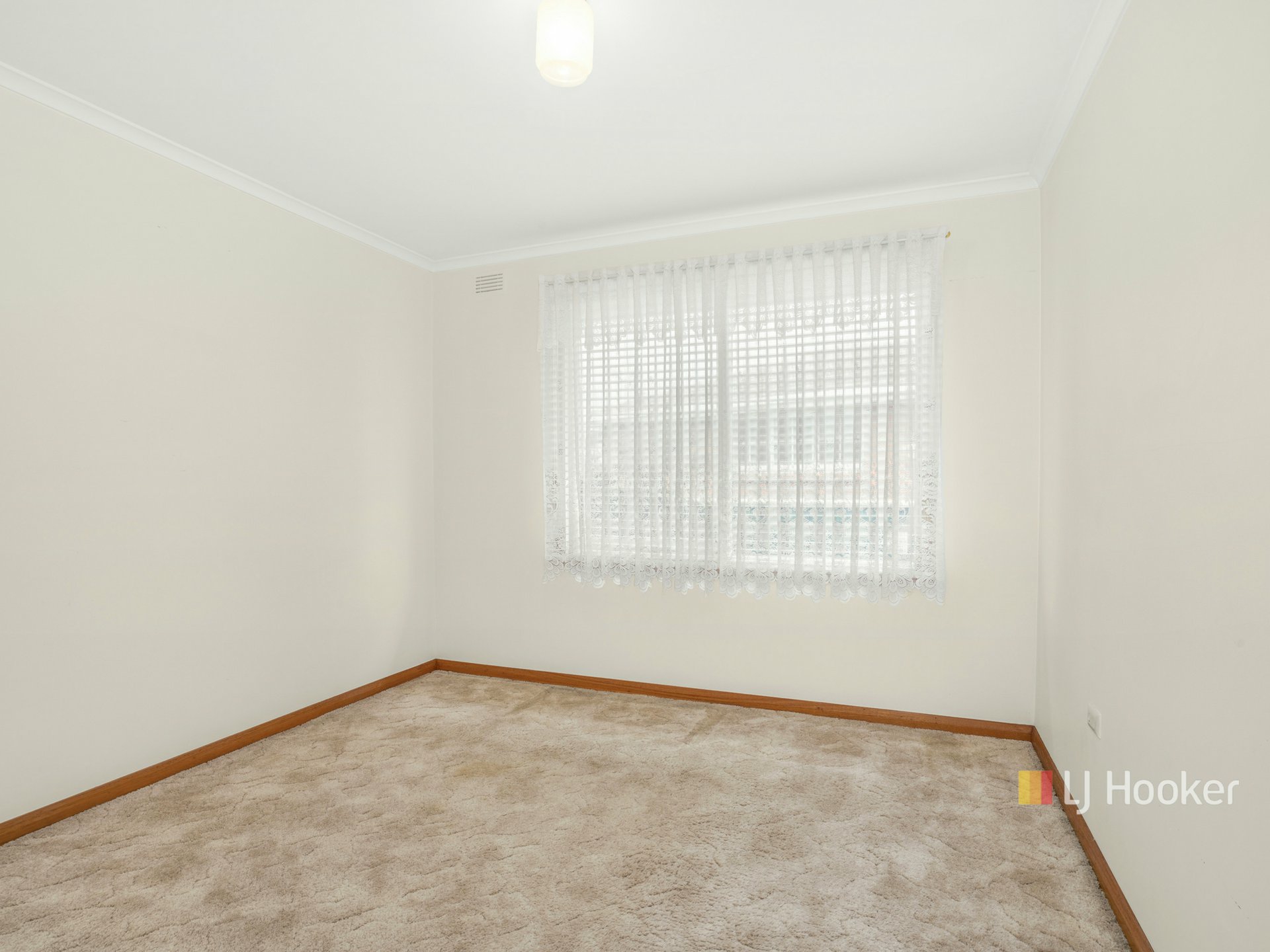2 Myrtle Court — photo 10 of 18