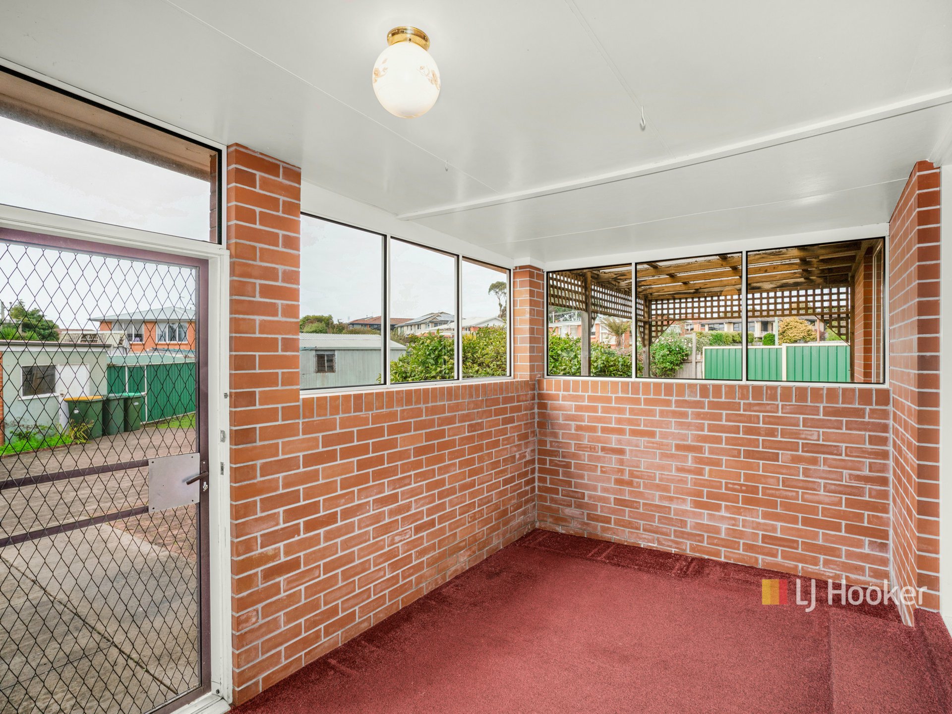 2 Myrtle Court — photo 13 of 18