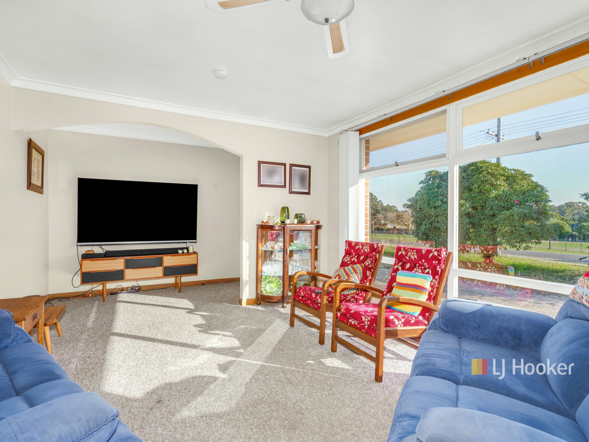 285 Wesley Vale Road — photo 4 of 22