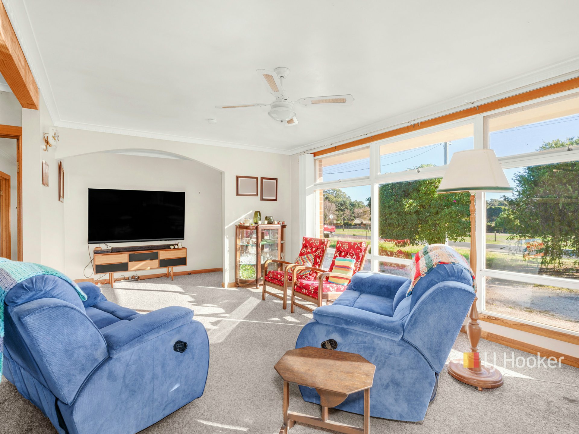 285 Wesley Vale Road — photo 7 of 22