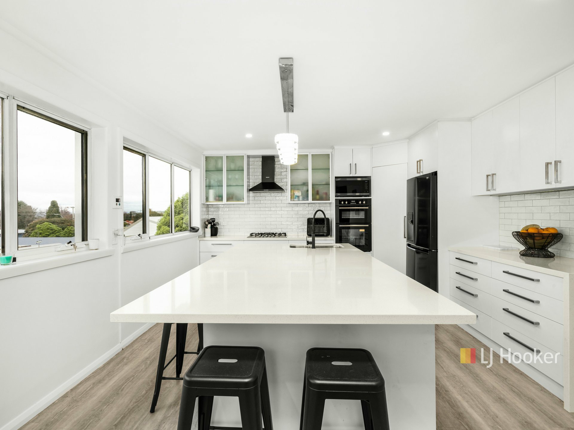 3 Haines Place — photo 4 of 30