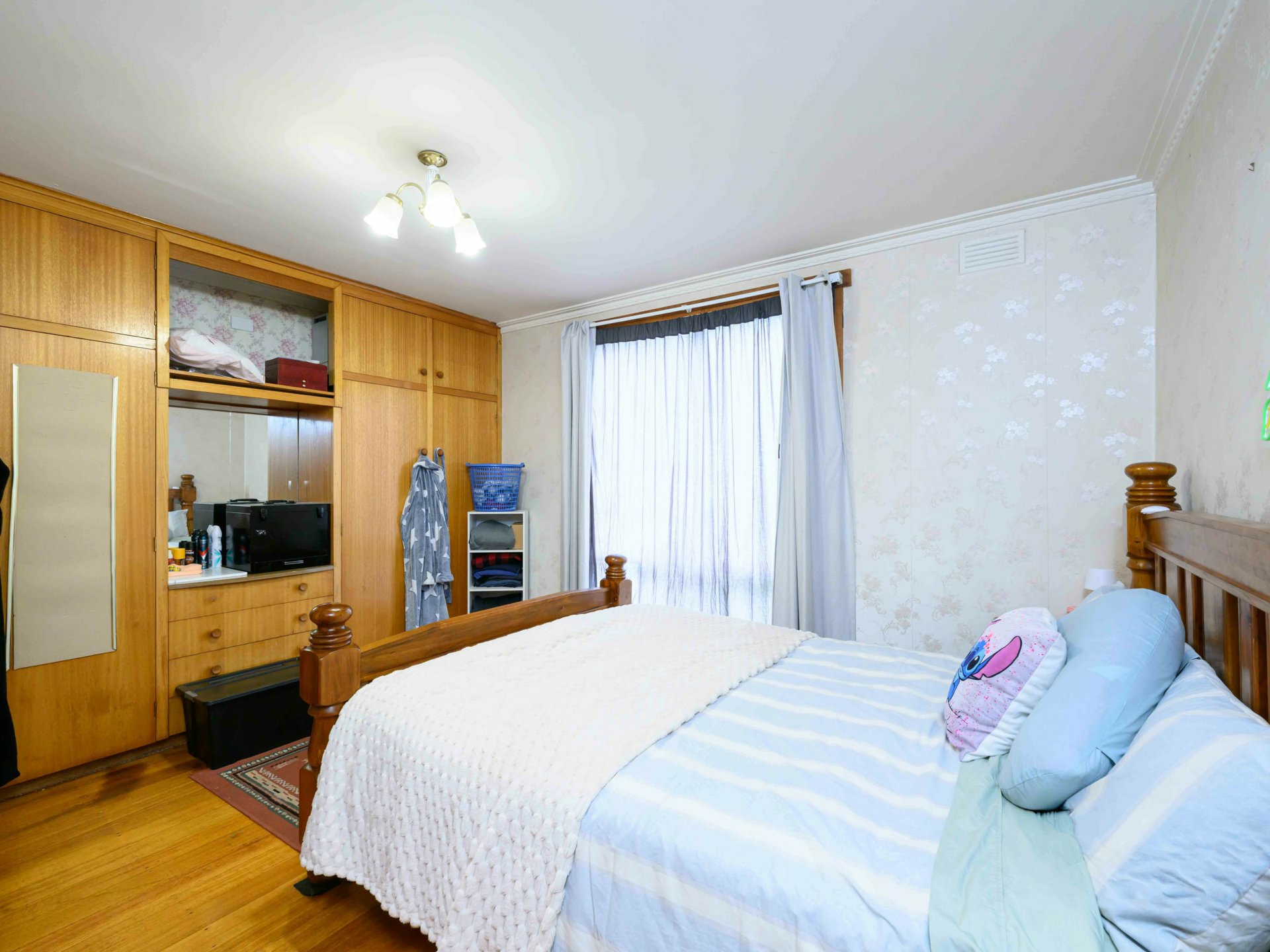 31 Triton Road — photo 3 of 8