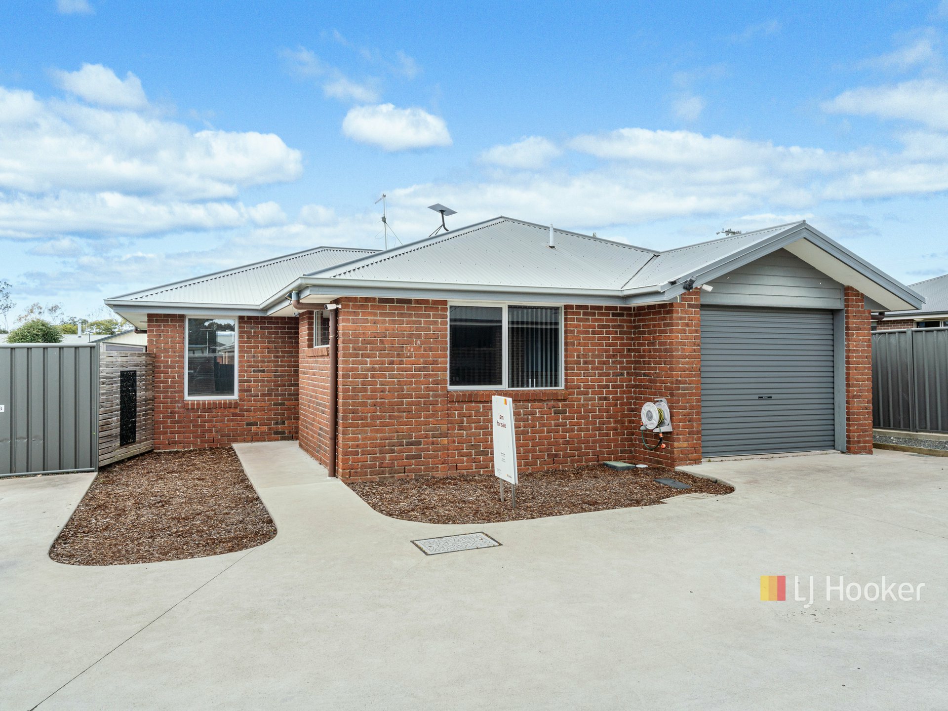 Unit 1/138 Wilmot Street — photo from LJ Hooker Devonport