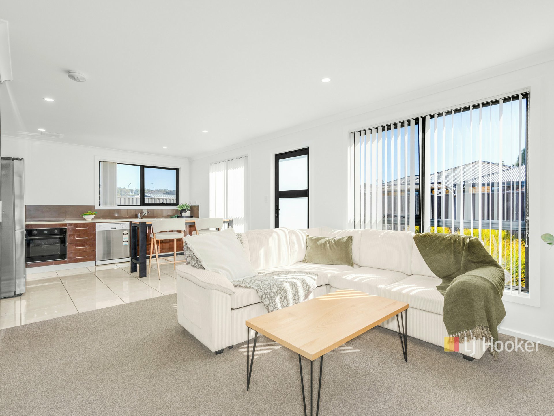 Unit 2/207 Last Street — photo 5 of 13