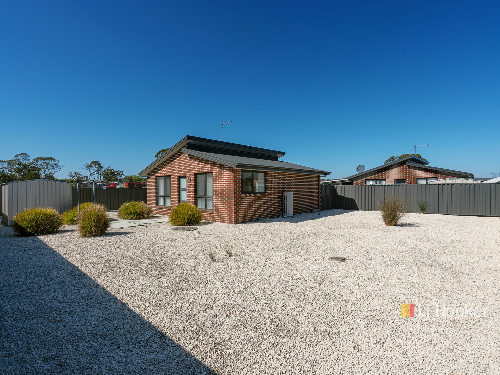 Unit 2/207 Last Street — photo 11 of 13
