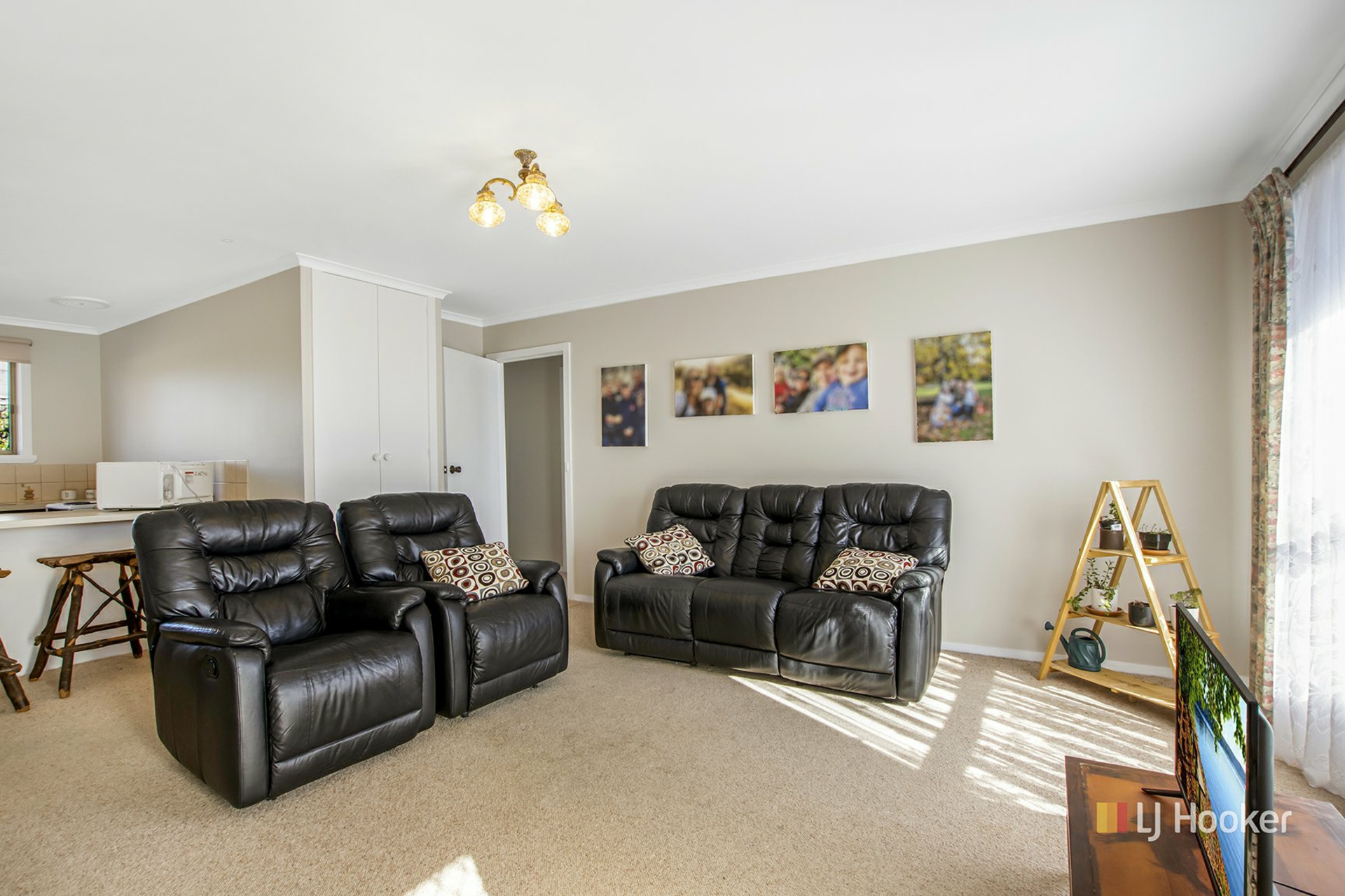Unit 2/139 Gunn Street — photo 3 of 8