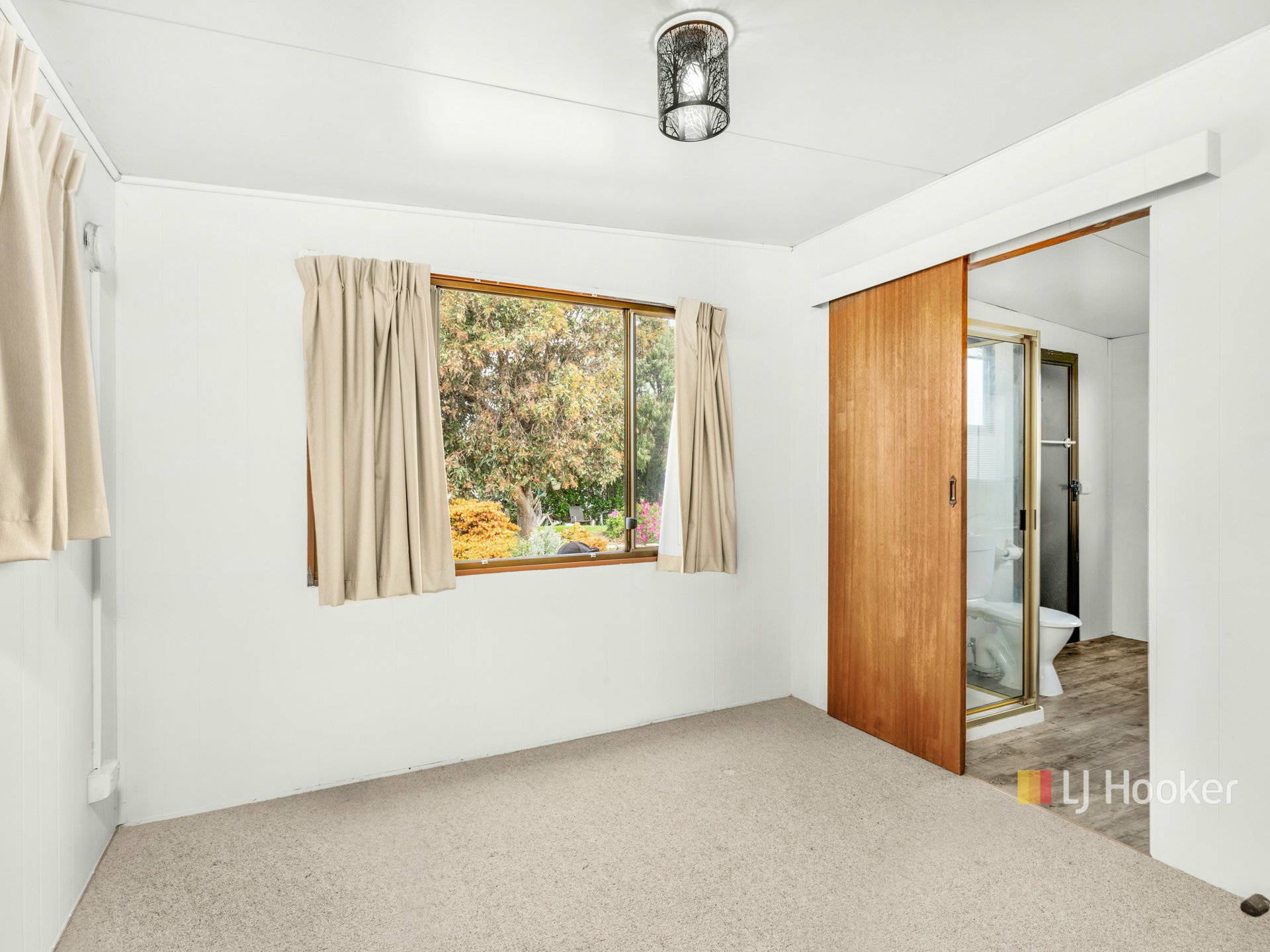 Unit 4/2-12 North Caroline Street — photo 8 of 15
