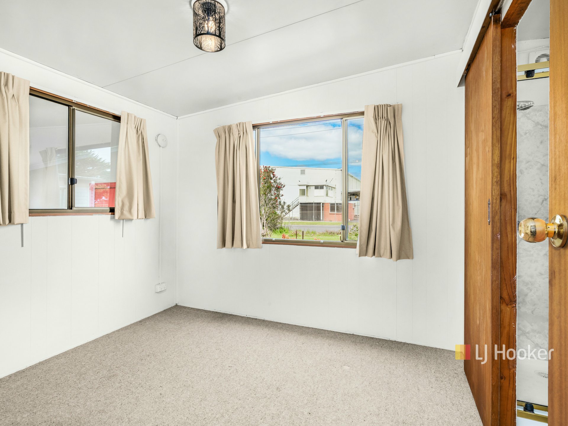 Unit 4/2-12 North Caroline Street — photo 9 of 15