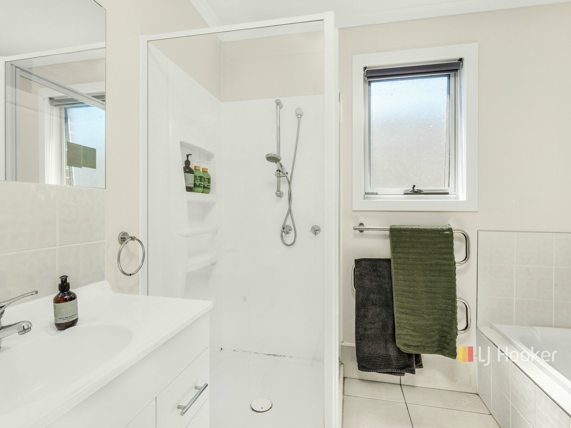 Unit 1/5 Saint Anne Place — photo 8 of 10