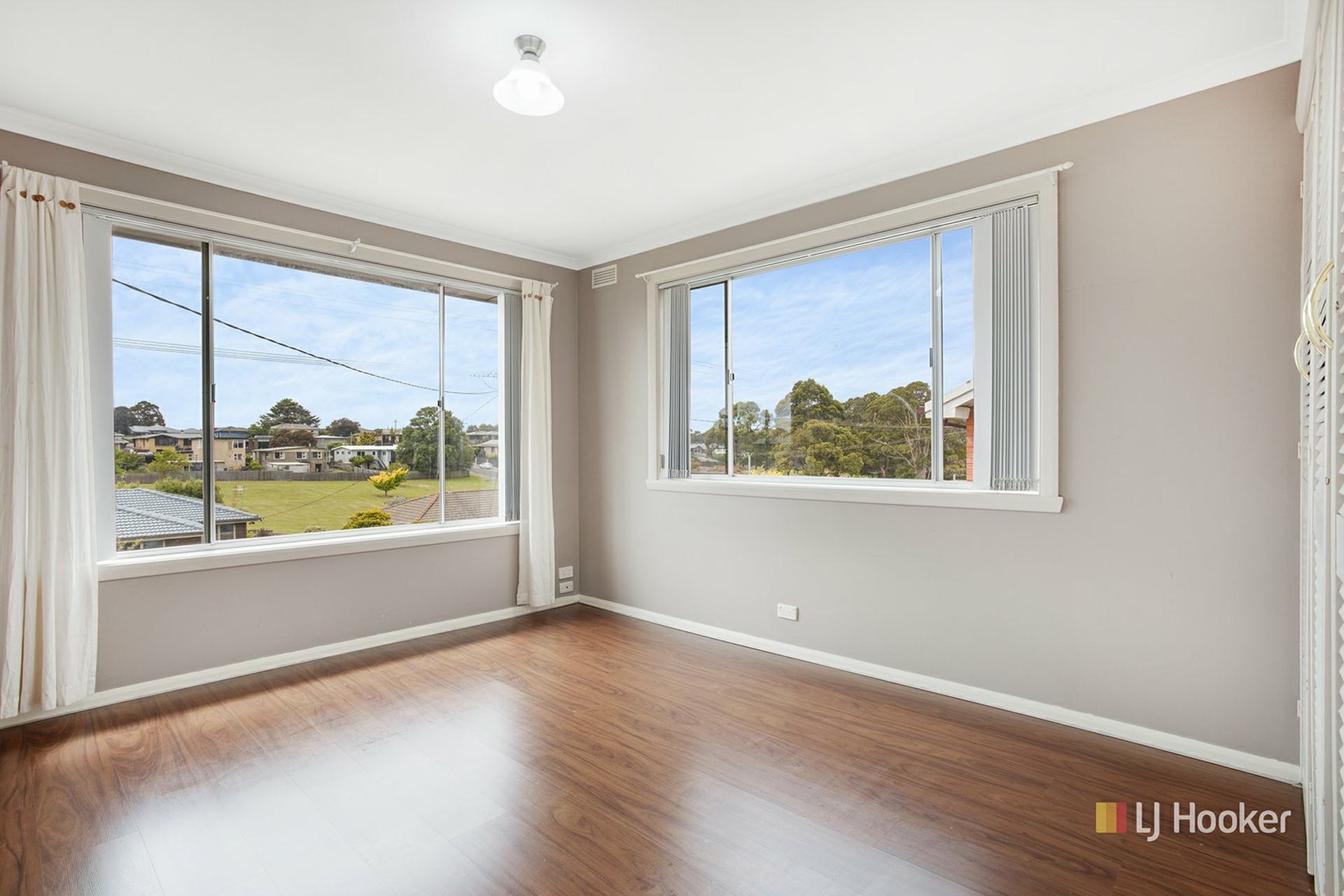 14 Coomera Crescent — photo 4 of 9