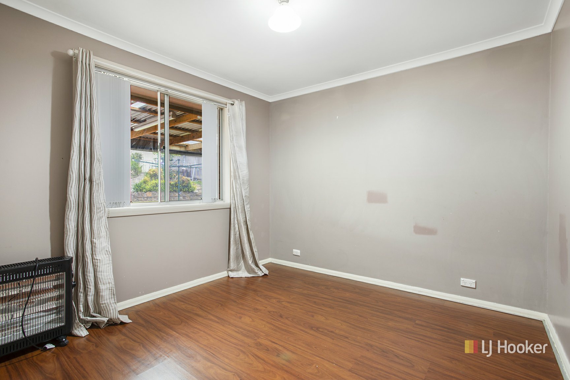 14 Coomera Crescent — photo 7 of 9