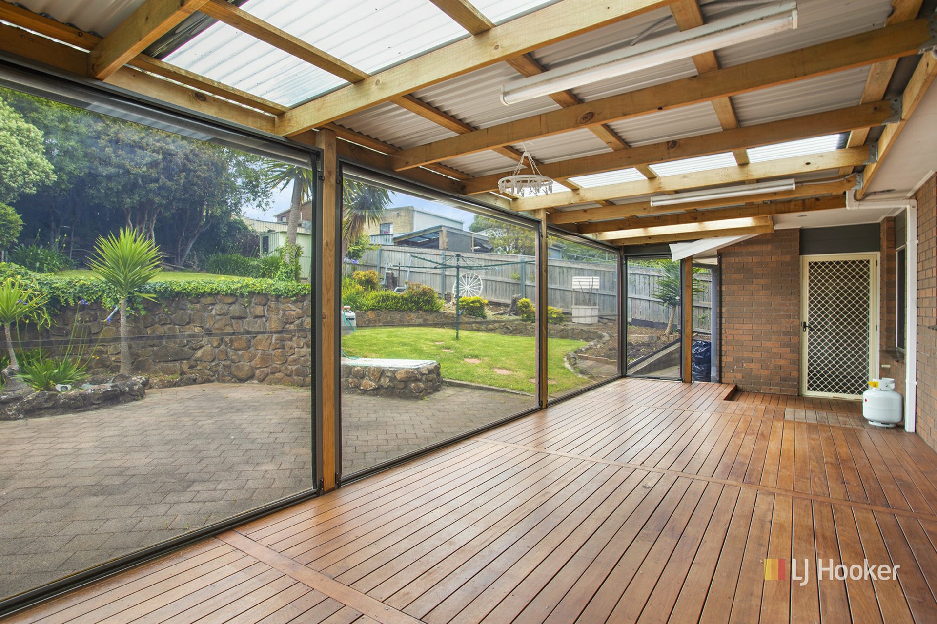 14 Coomera Crescent — photo 9 of 9