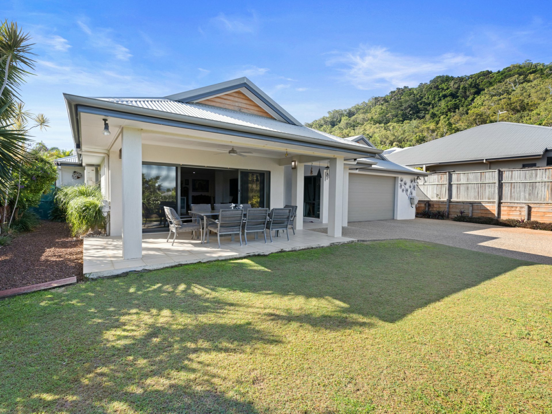5 Barnacle Street, TRINITY BEACH