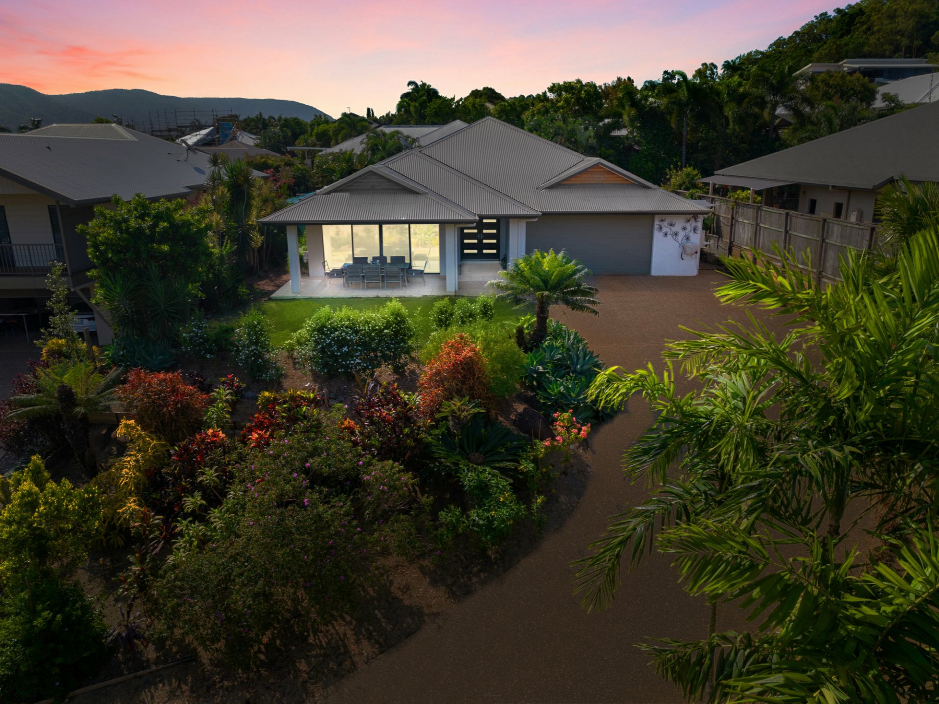 5 Barnacle Street, TRINITY BEACH