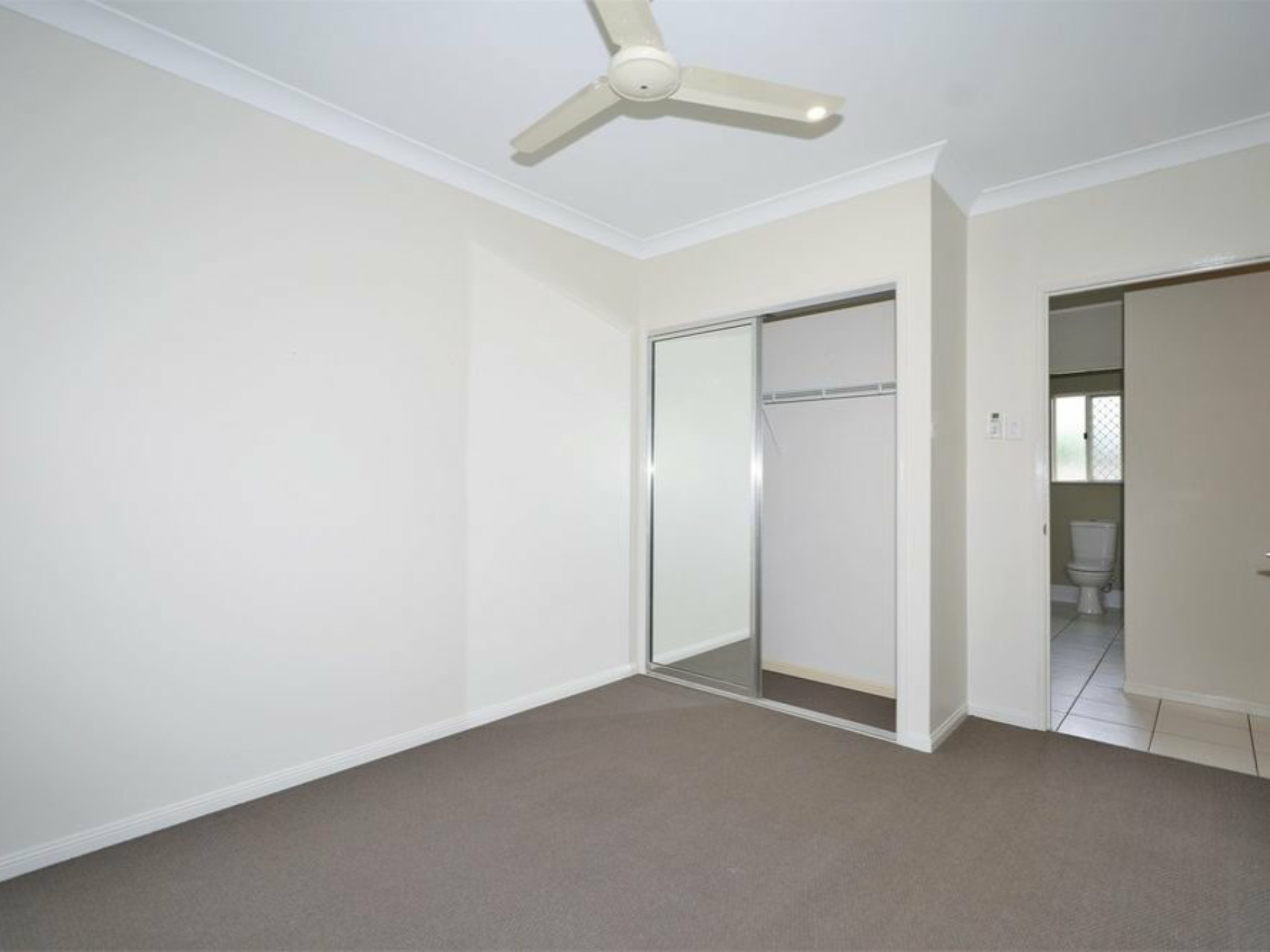 47 Timberlea Drive East, Bentley Park