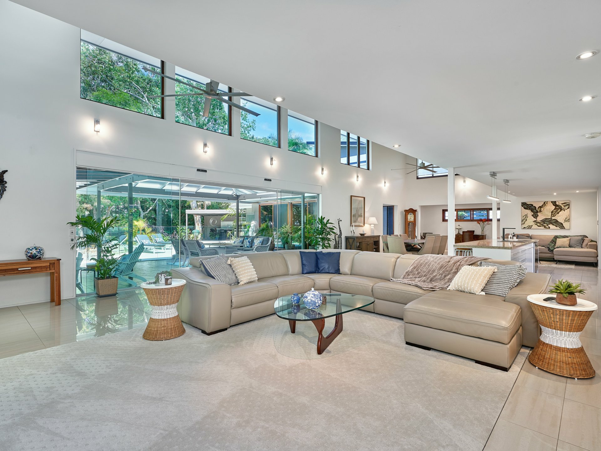 8 Lillian Road, Palm Cove