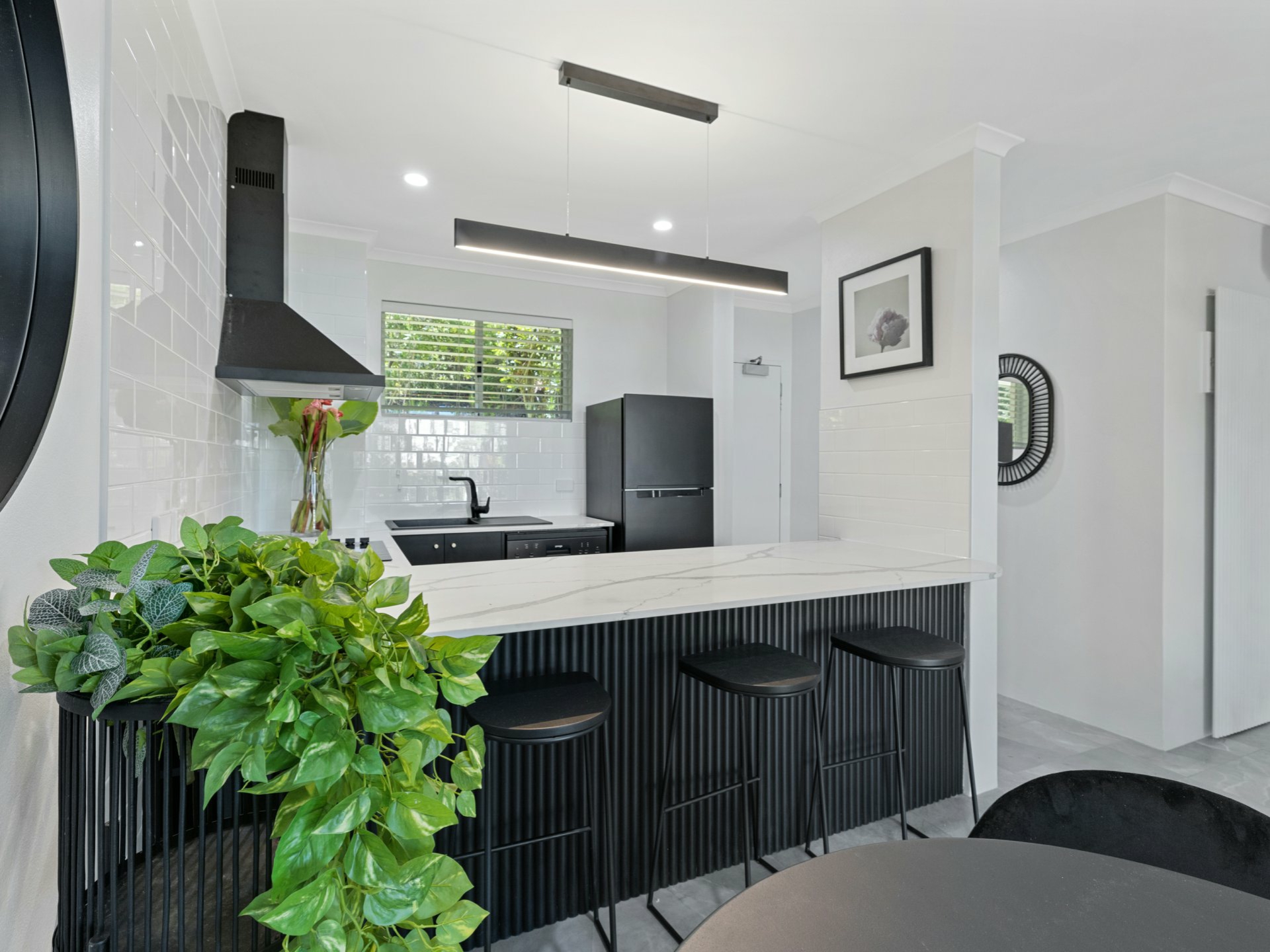 102/305-341 Coral Coast Drive, Palm Cove