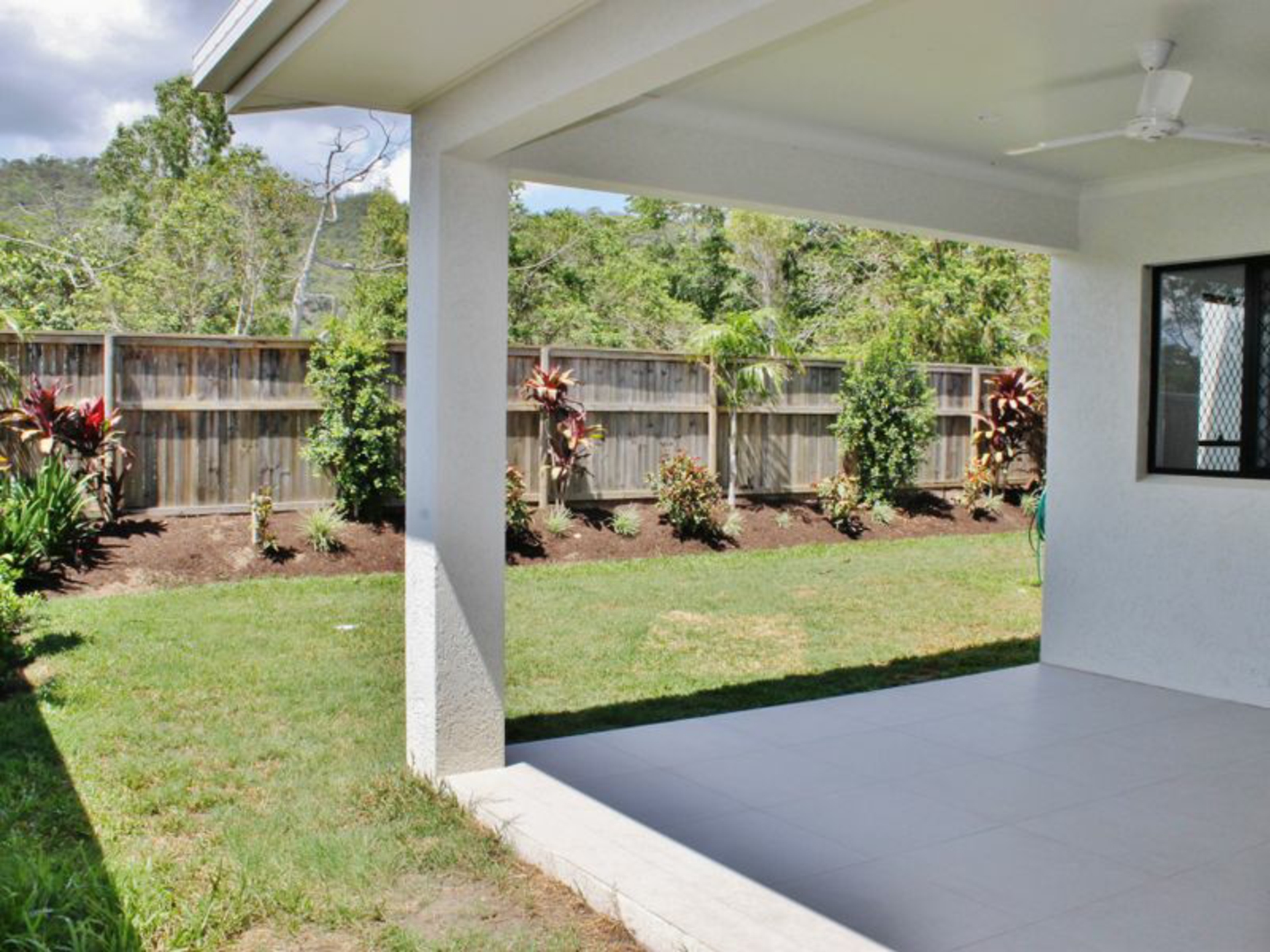 36 Quarterdeck Street, TRINITY BEACH