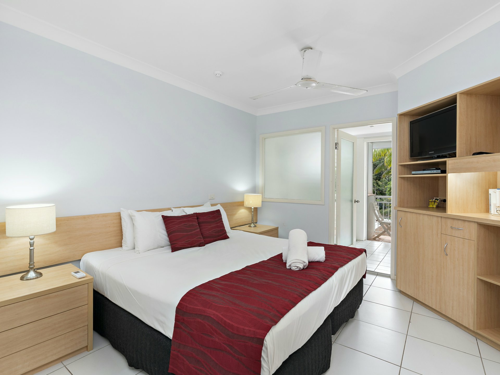 304/139 Williams Esplanade, PALM COVE