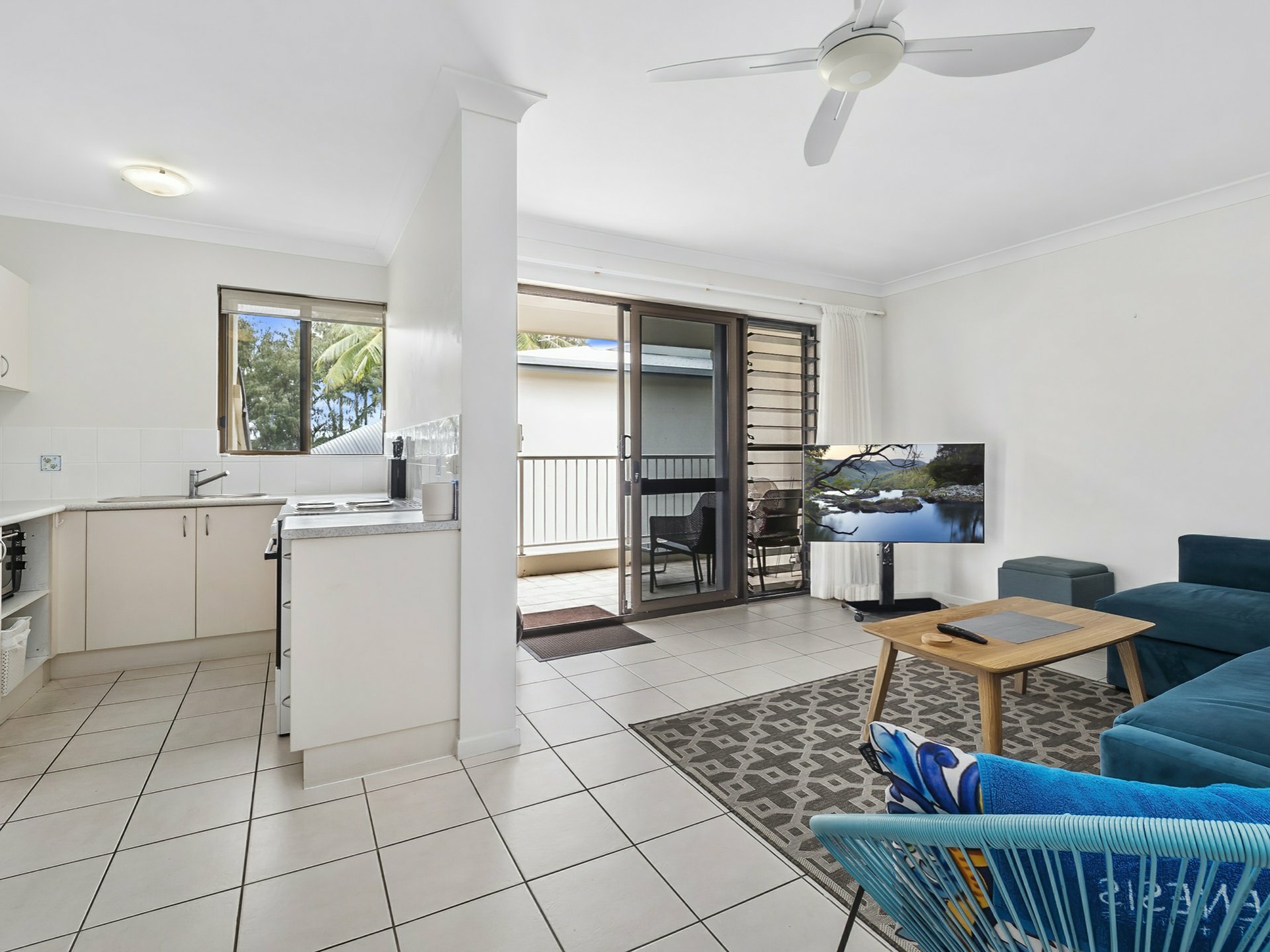 17/85-93 Williams Esplanade, PALM COVE