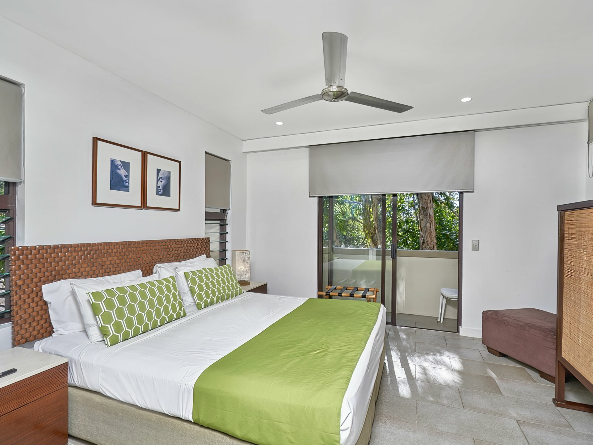 312-313/5 Triton Street, PALM COVE
