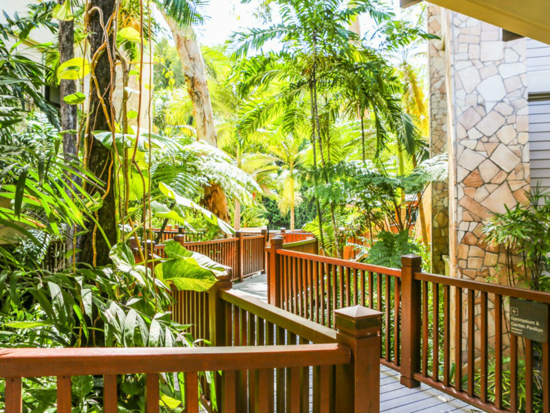 312-313/5 Triton Street, PALM COVE