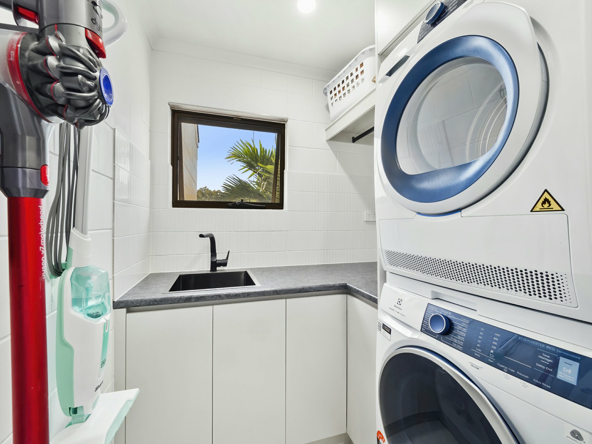 Unit 10/22-24 Rutherford St, YORKEYS KNOB