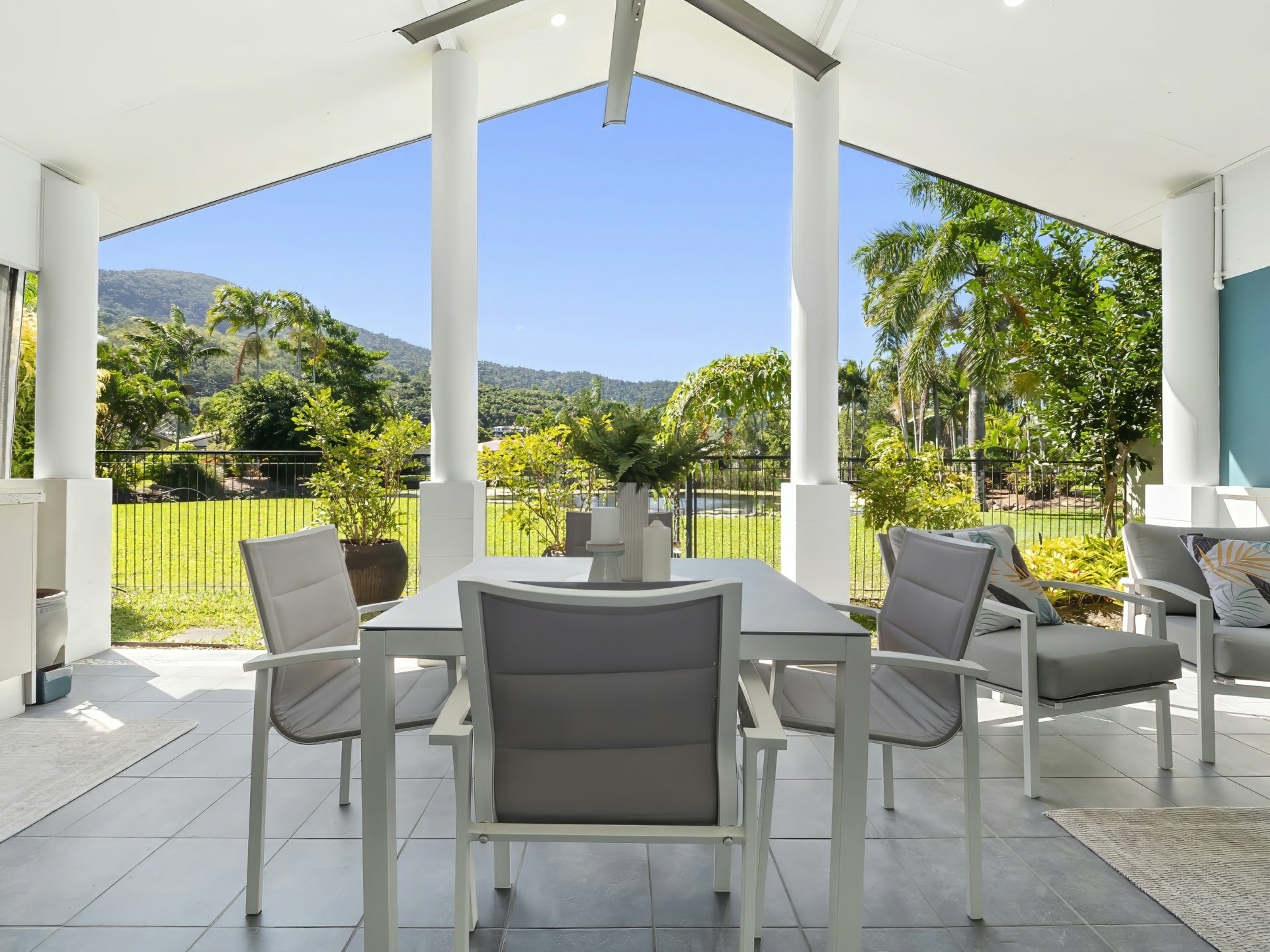 95/2-6 Lake Placid Road, Caravonica