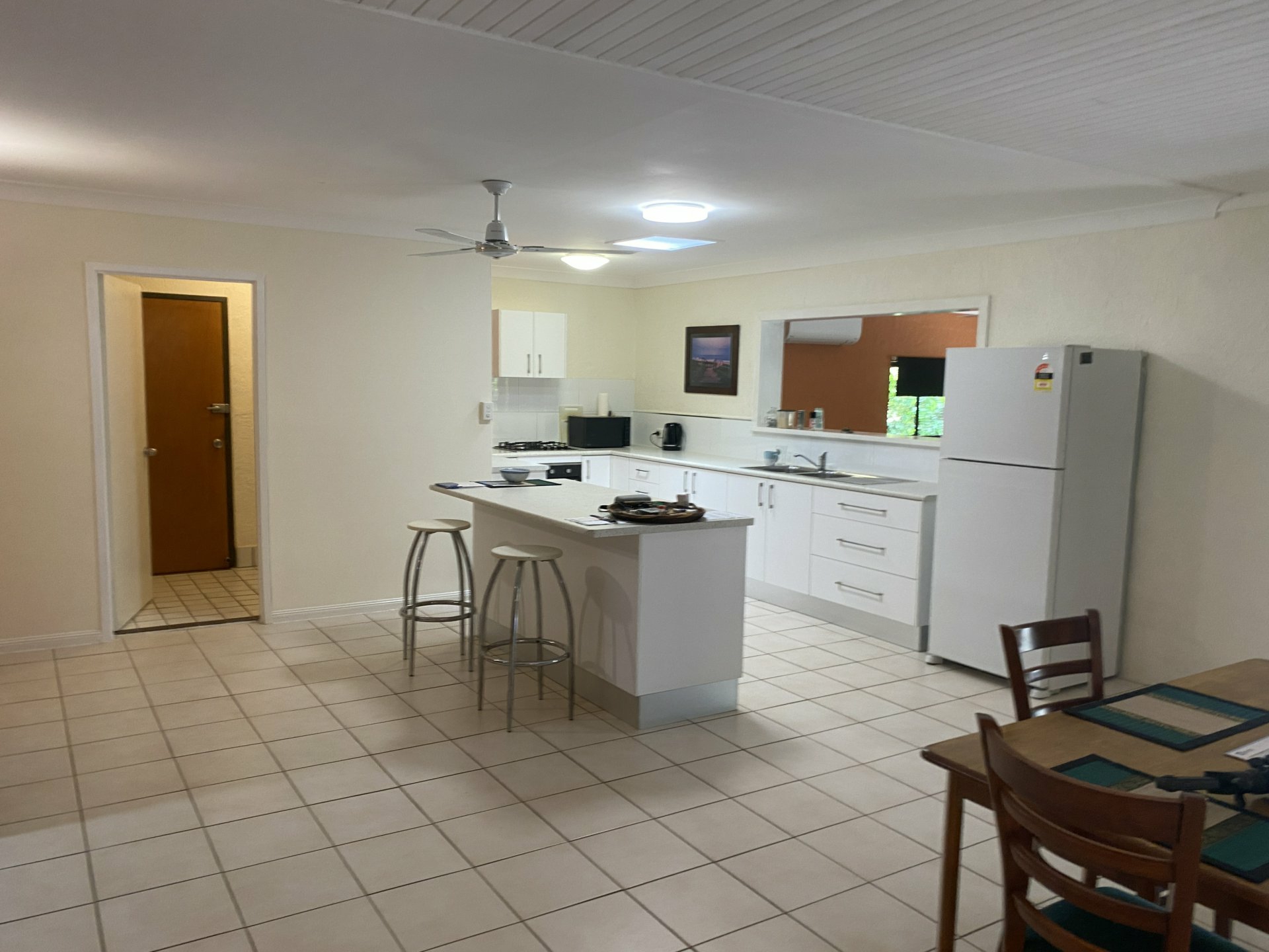 2 Furrow Close, SMITHFIELD