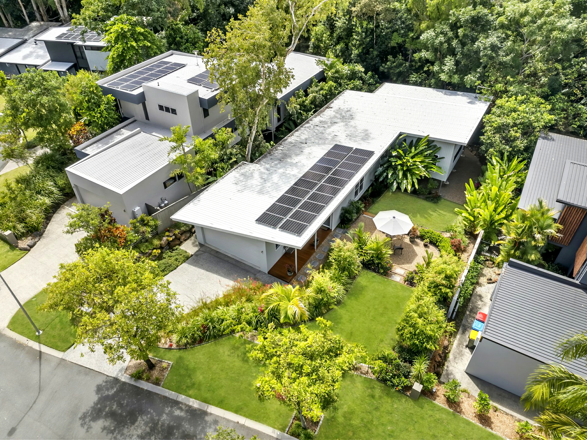14 Onyx Street, CLIFTON BEACH