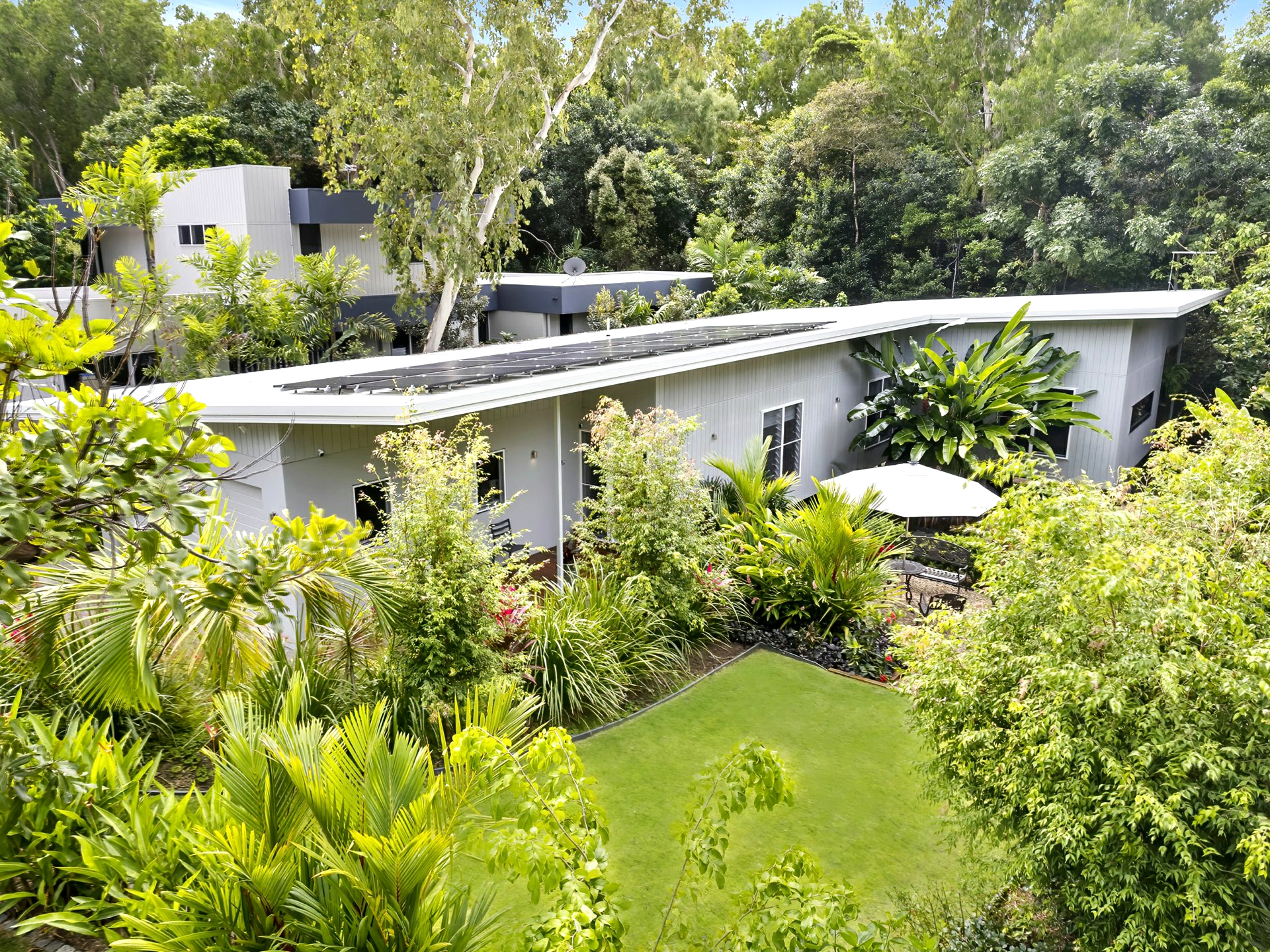 14 Onyx Street, CLIFTON BEACH