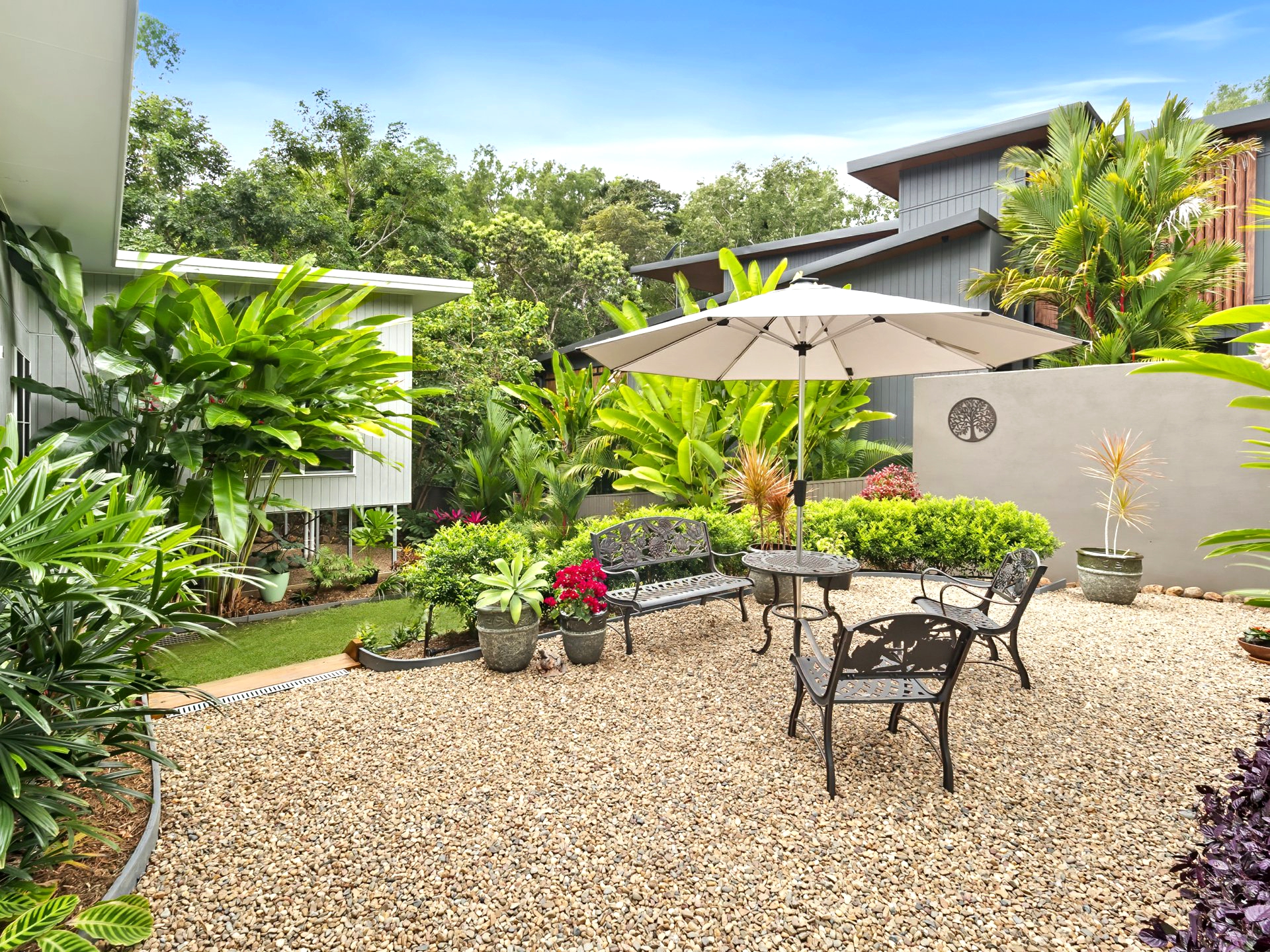 14 Onyx Street, CLIFTON BEACH