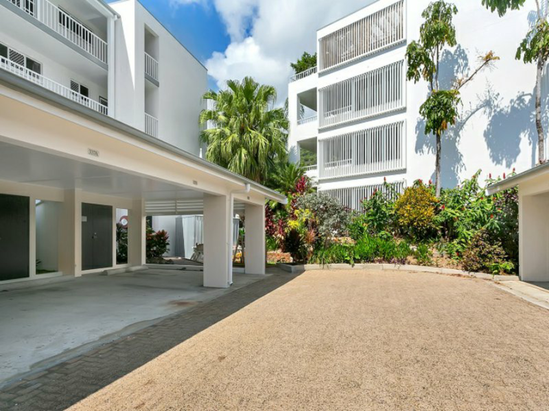 Unit 337a/305-341 Coral Coast Drive, PALM COVE
