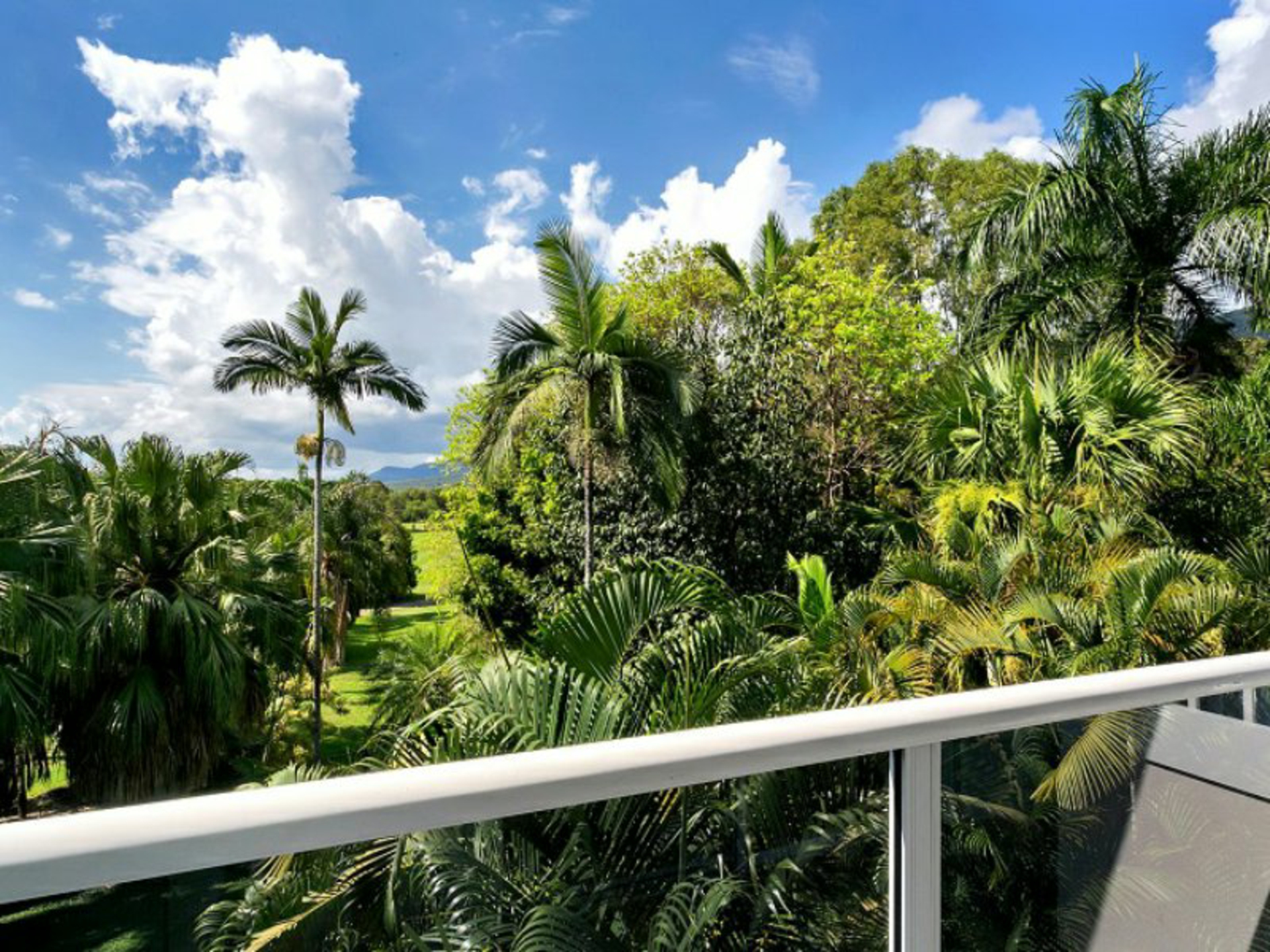 Unit 337a/305-341 Coral Coast Drive, PALM COVE