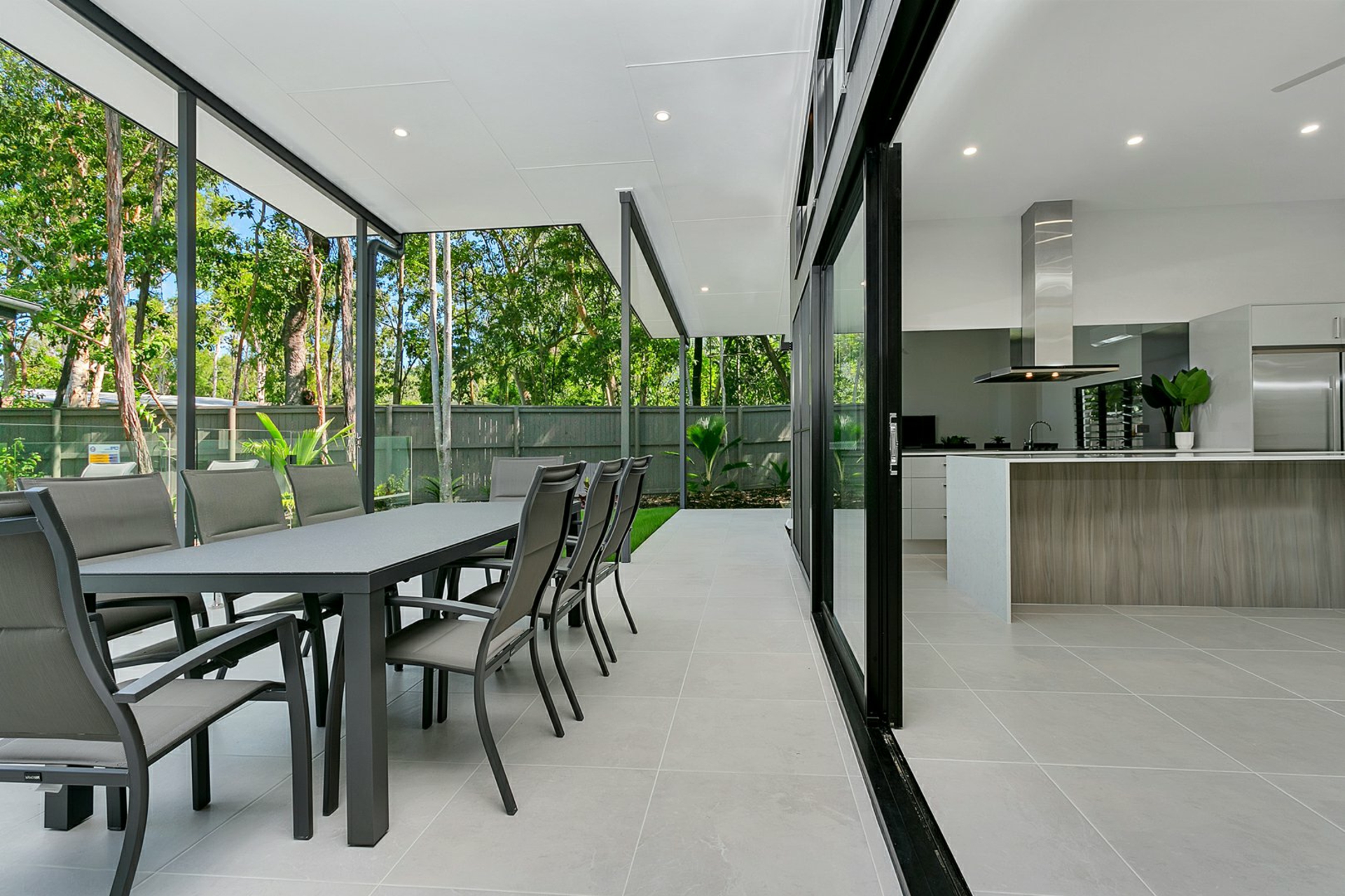 19 Onyx St, CLIFTON BEACH