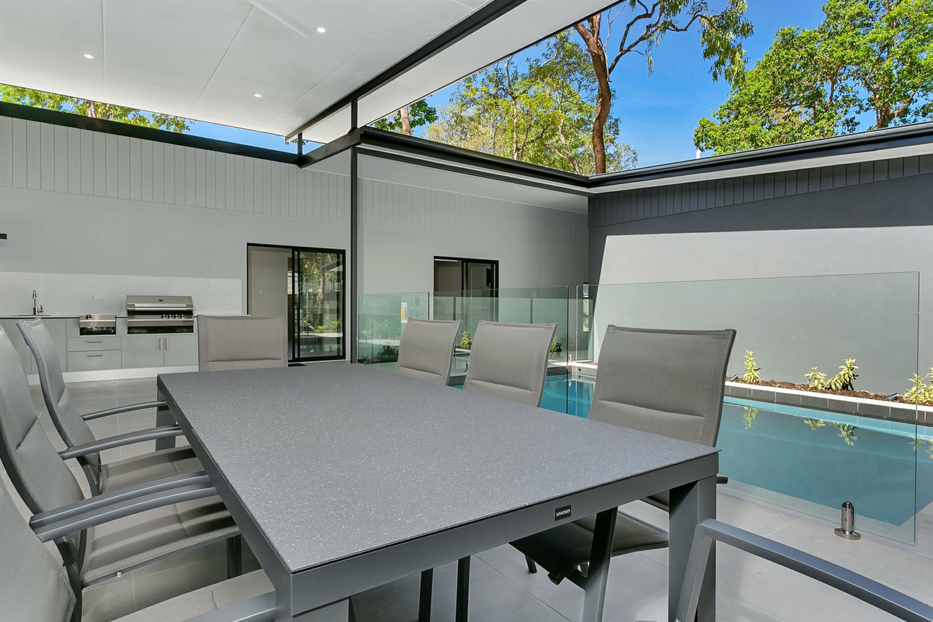 19 Onyx St, CLIFTON BEACH